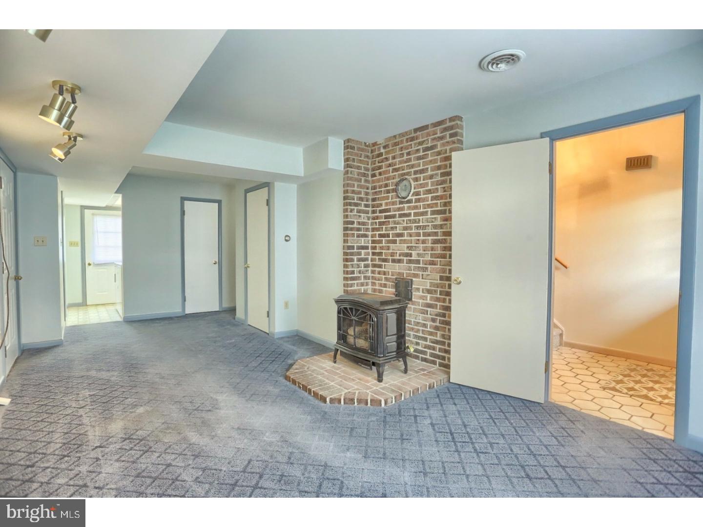 RIVERVIEW PARK - Residential
