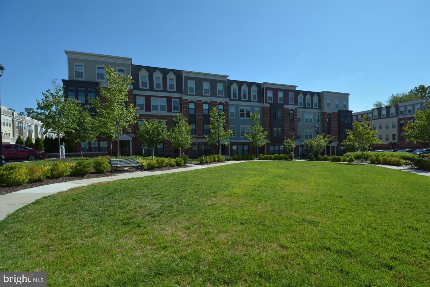 3989 NORTON PLACE 104