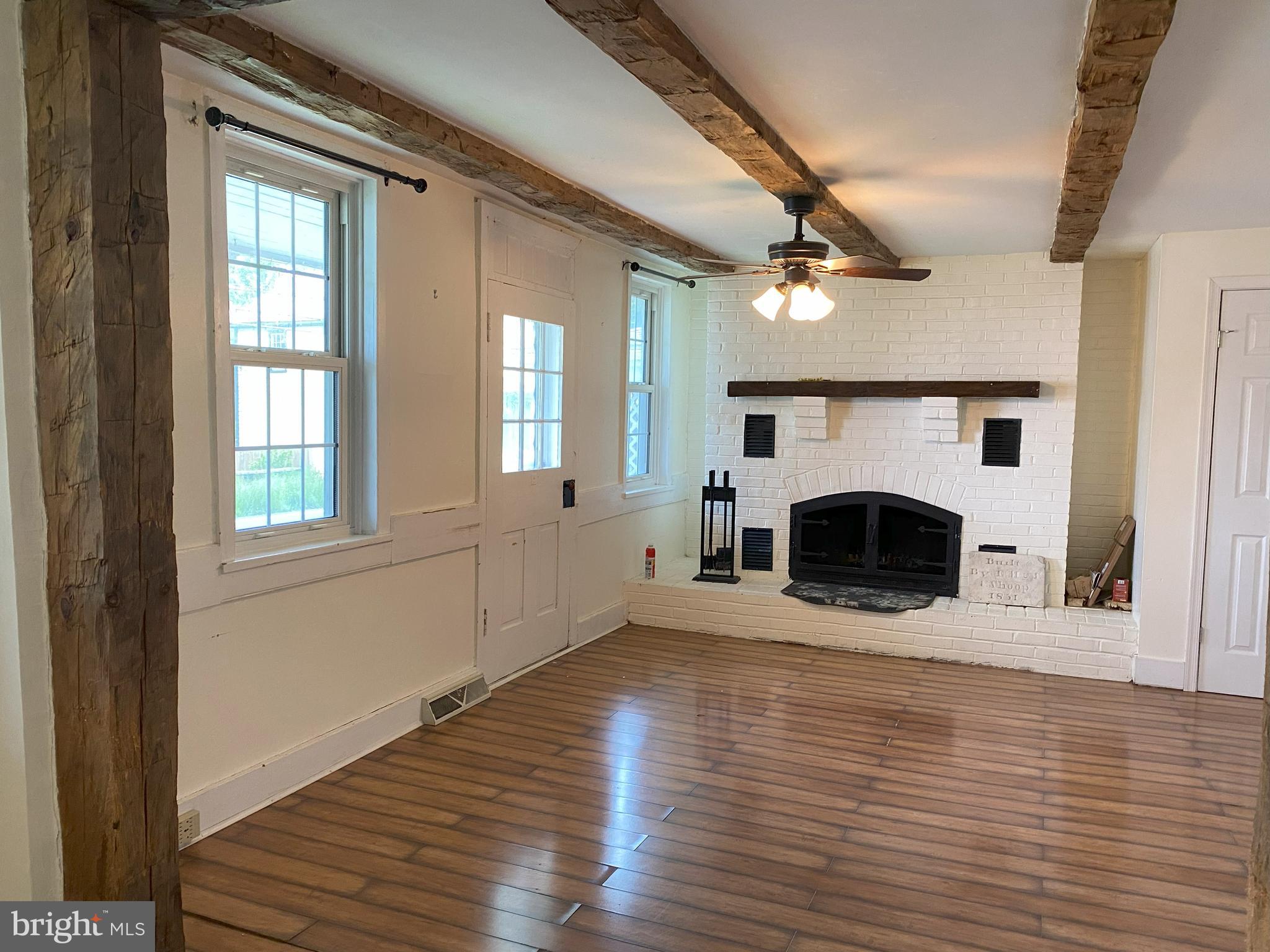 DAUPHIN - Residential Lease