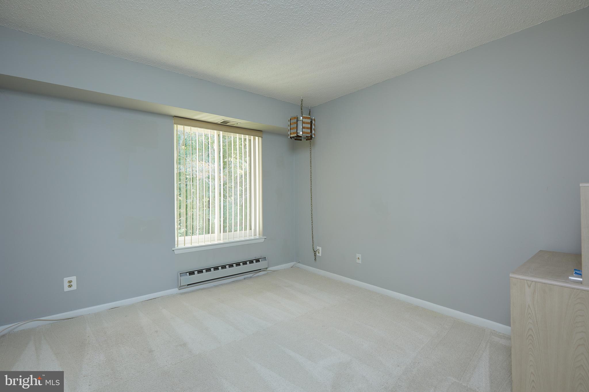 LEISURE WORLD - Residential