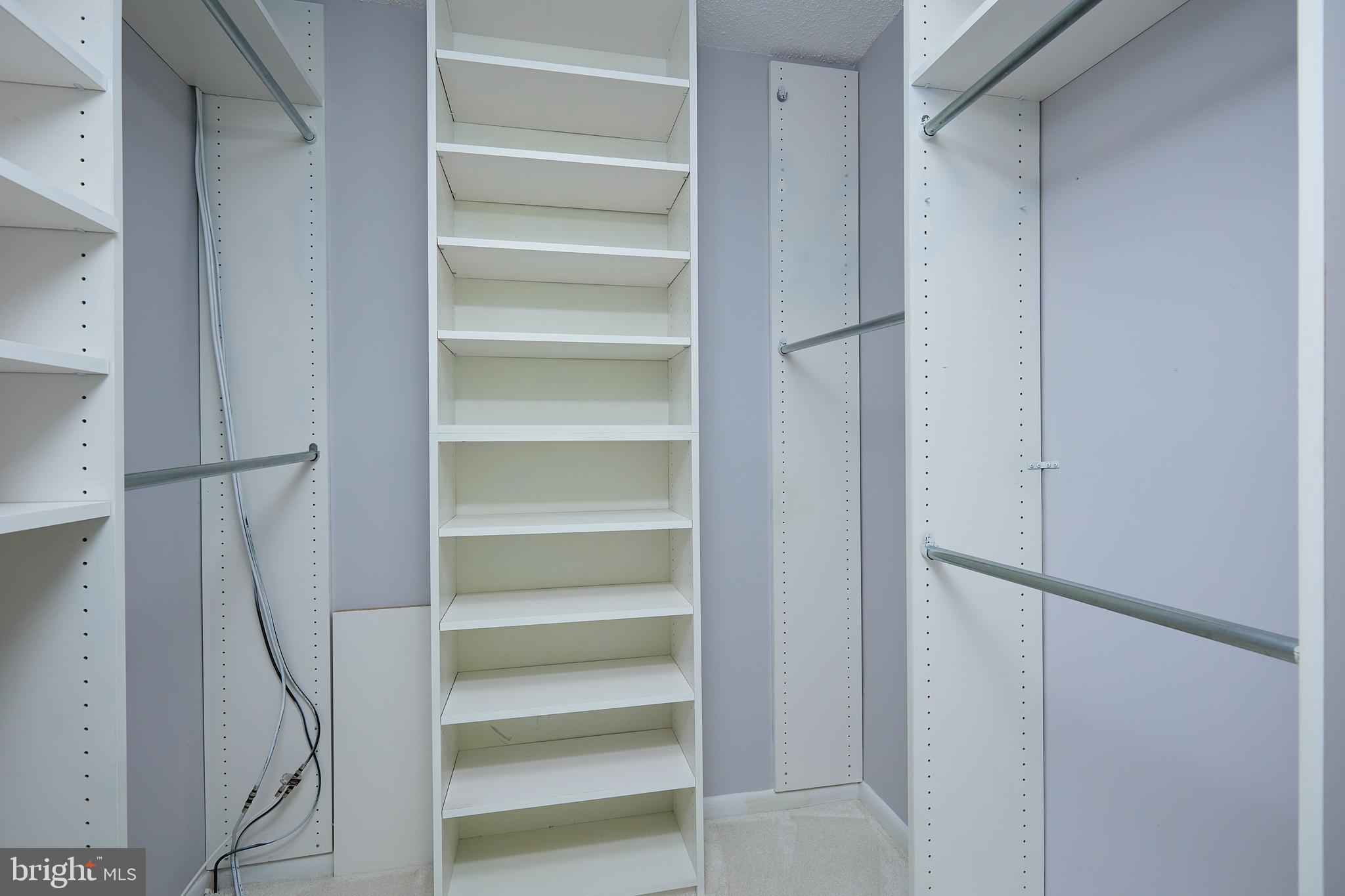 LEISURE WORLD - Residential