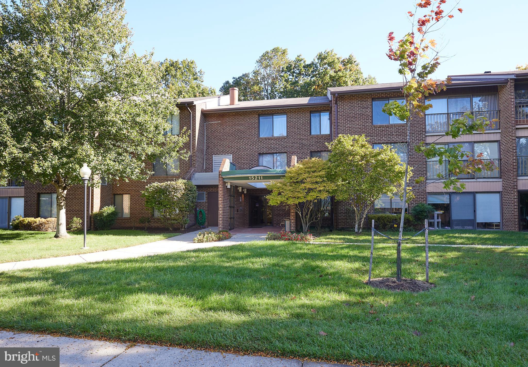 LEISURE WORLD - Residential