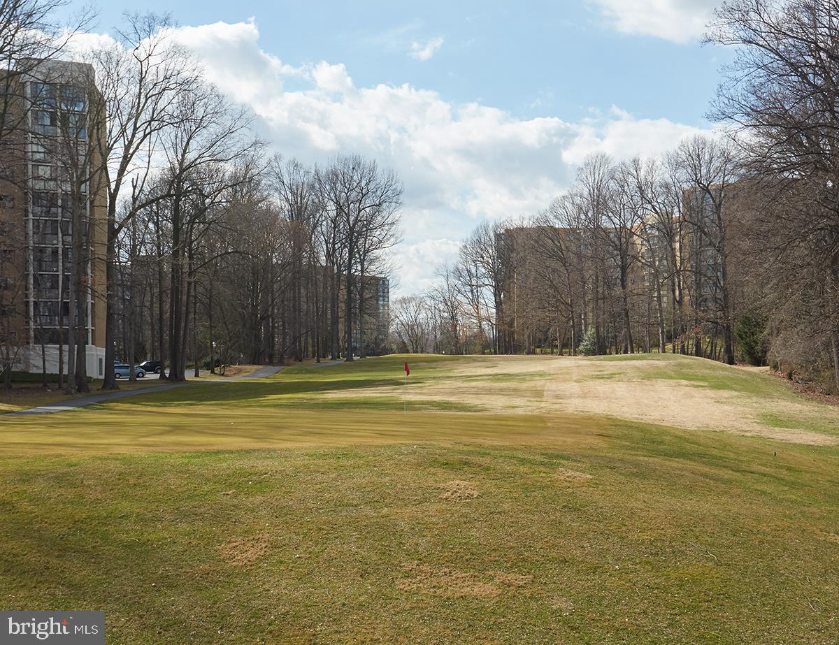 LEISURE WORLD - Residential