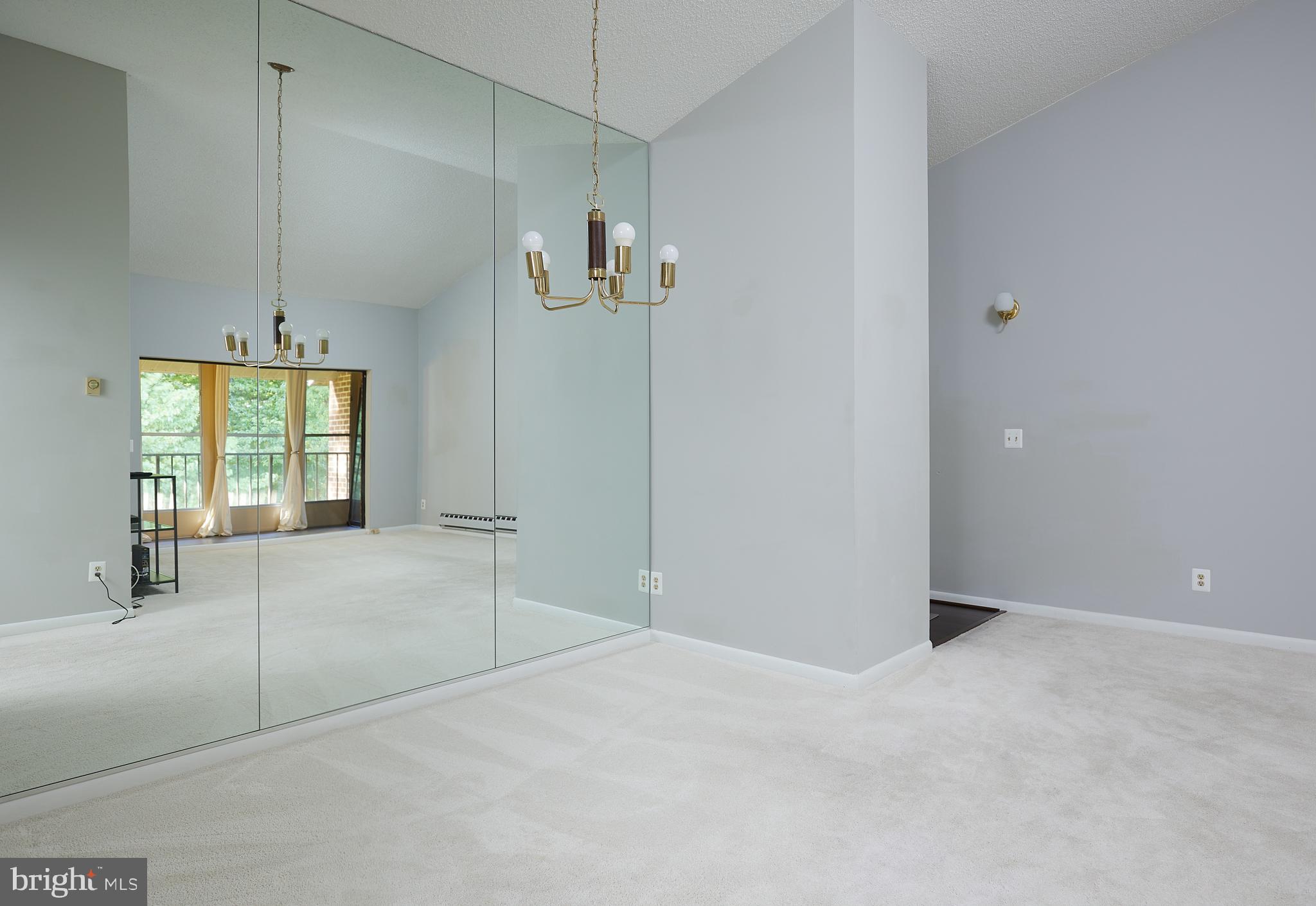 LEISURE WORLD - Residential