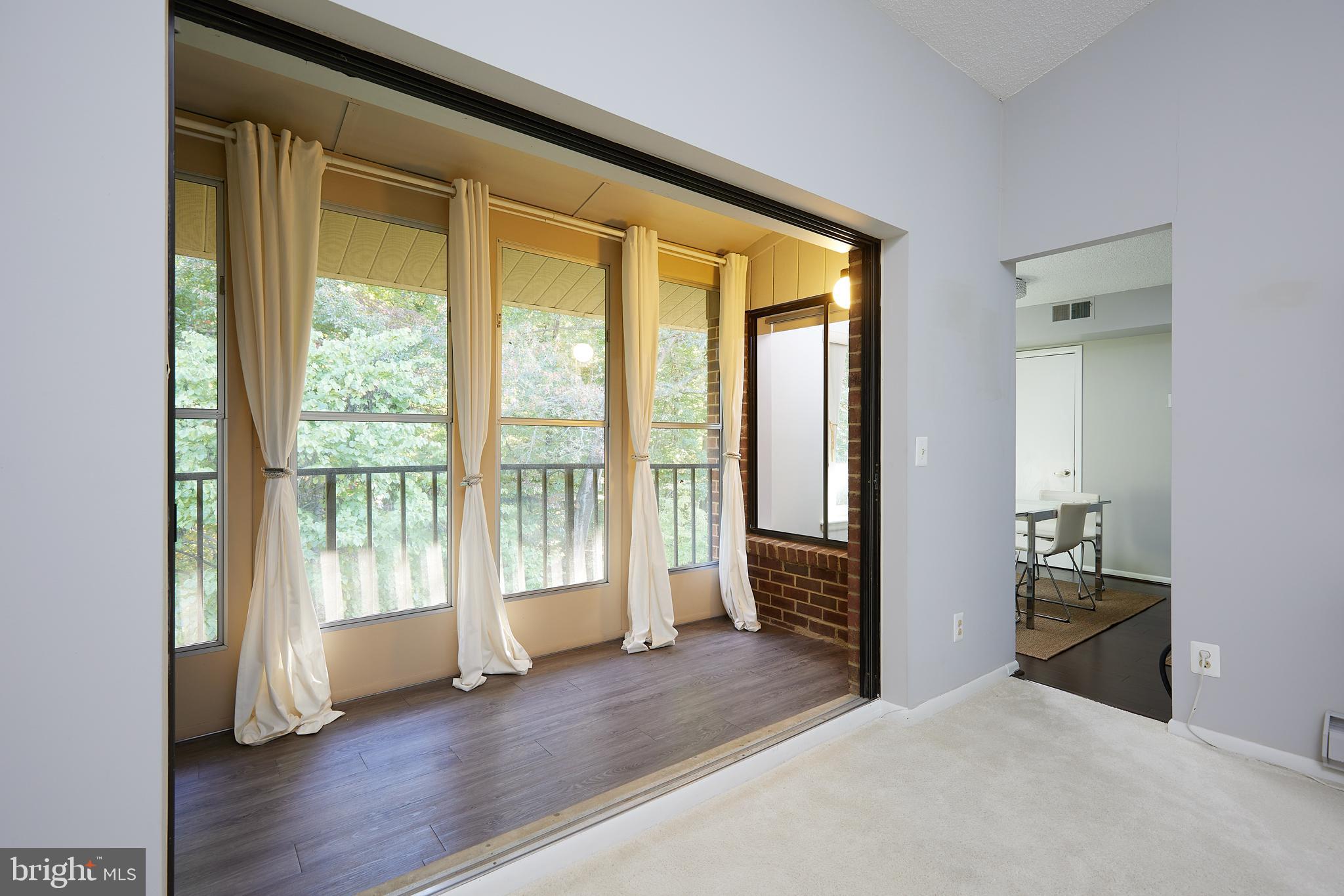 LEISURE WORLD - Residential