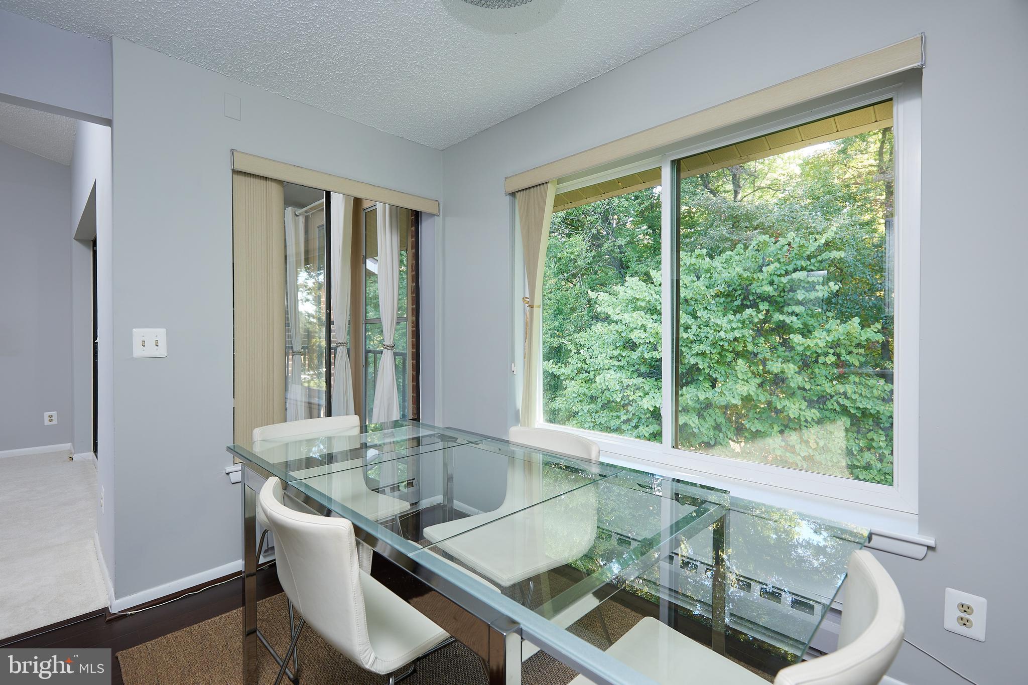 LEISURE WORLD - Residential