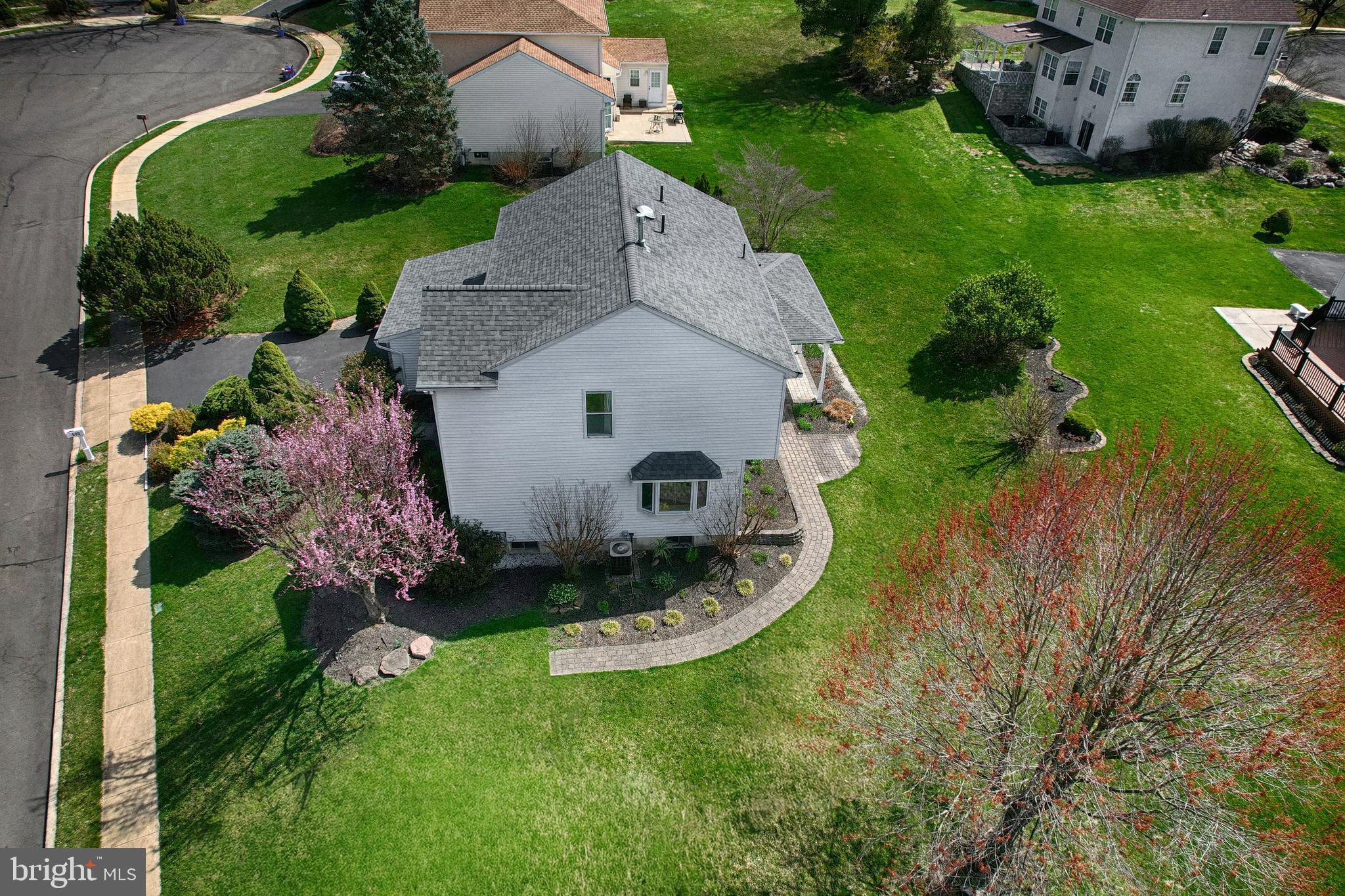 PHILADELPHIA (NORTHEAST) - Residential