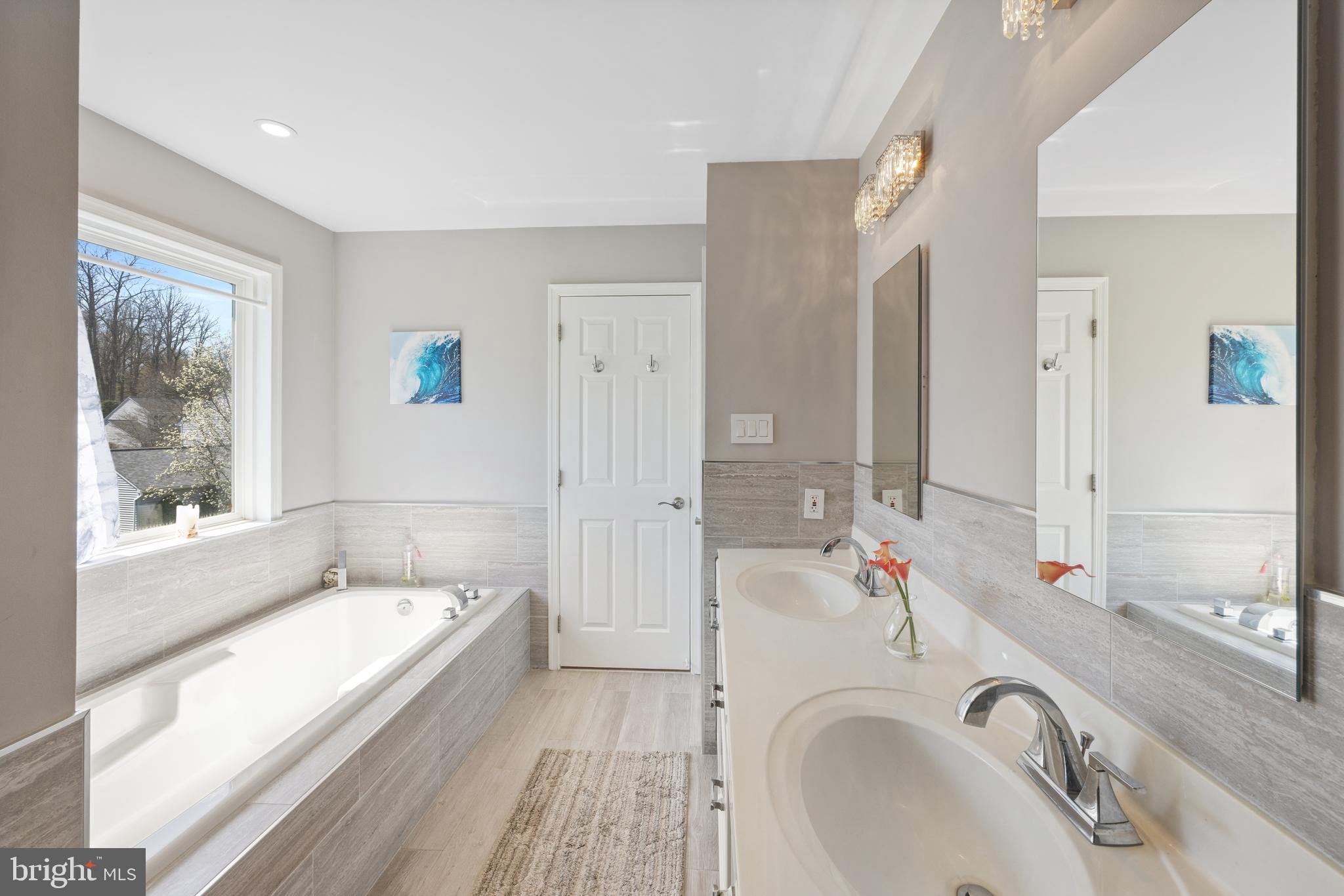 PHILADELPHIA (NORTHEAST) - Residential