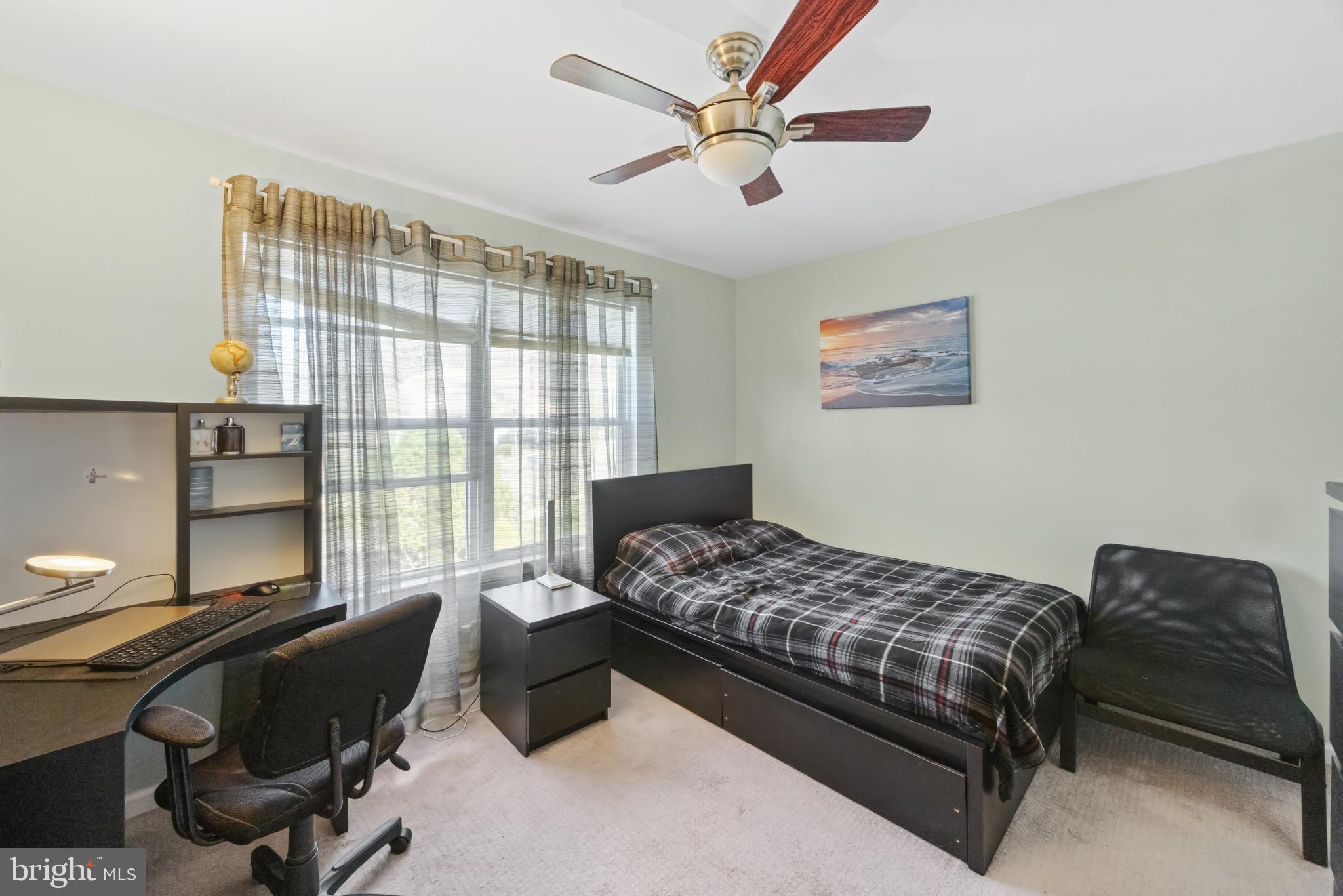 PHILADELPHIA (NORTHEAST) - Residential