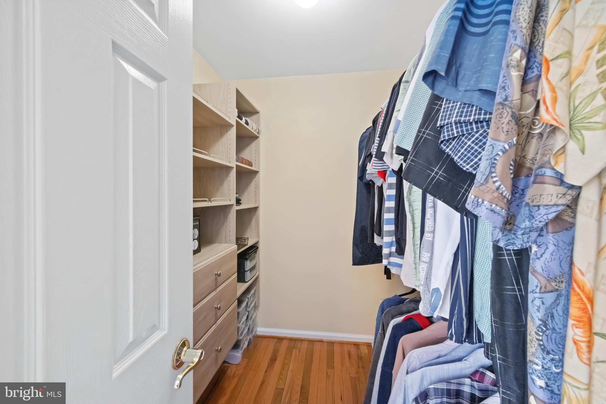 PHILADELPHIA (NORTHEAST) - Residential