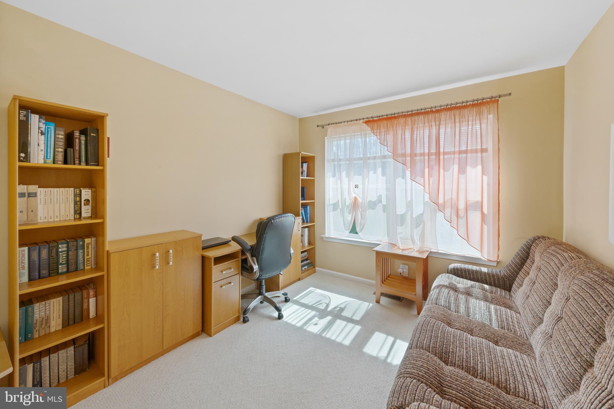 PHILADELPHIA (NORTHEAST) - Residential