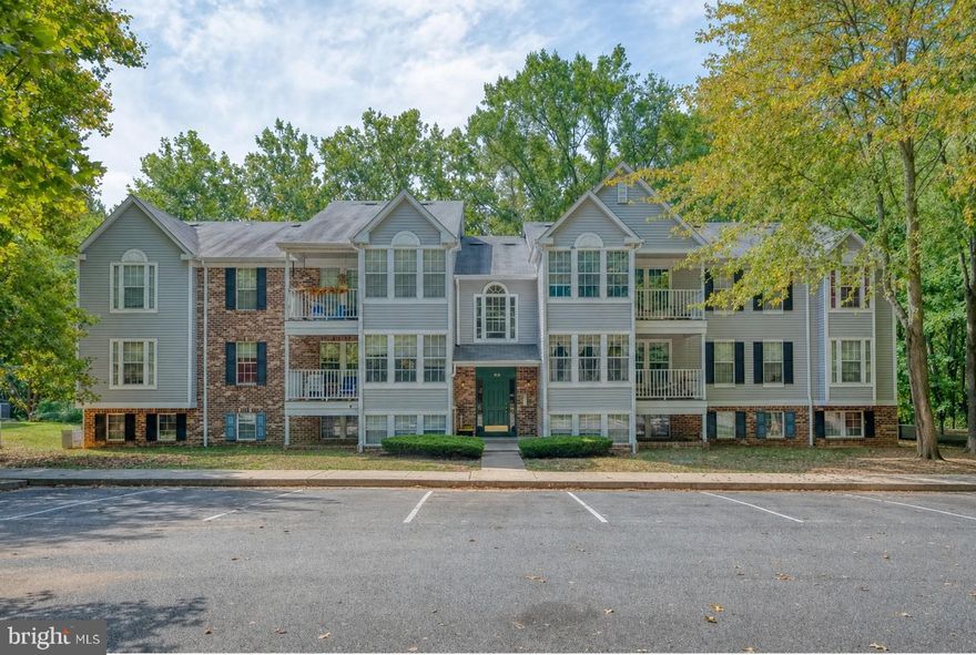 Coming Soon! Showings to begin on 5/28. Professional photos and remarks to come.