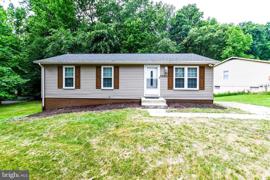 Lovely Single Family Home is ready for your buyer. This home features 4 bedroom, 2 full baths, Corner lot, driveway fully finished walk out basement. Home has been painted and new carpet on upper level. Loads of potential for this home.