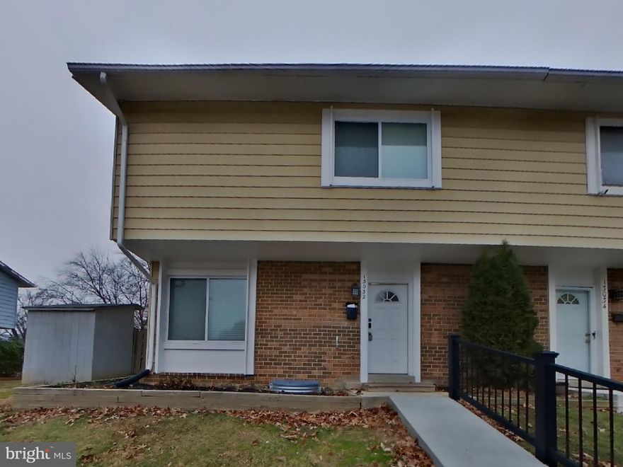 Take a look at this beautiful home featuring 3 bedrooms, 3.5 bathrooms, and approximately 1,980 square feet.  Enjoy the freedom of a virtually maintenance free lifestyle while residing in a great community.