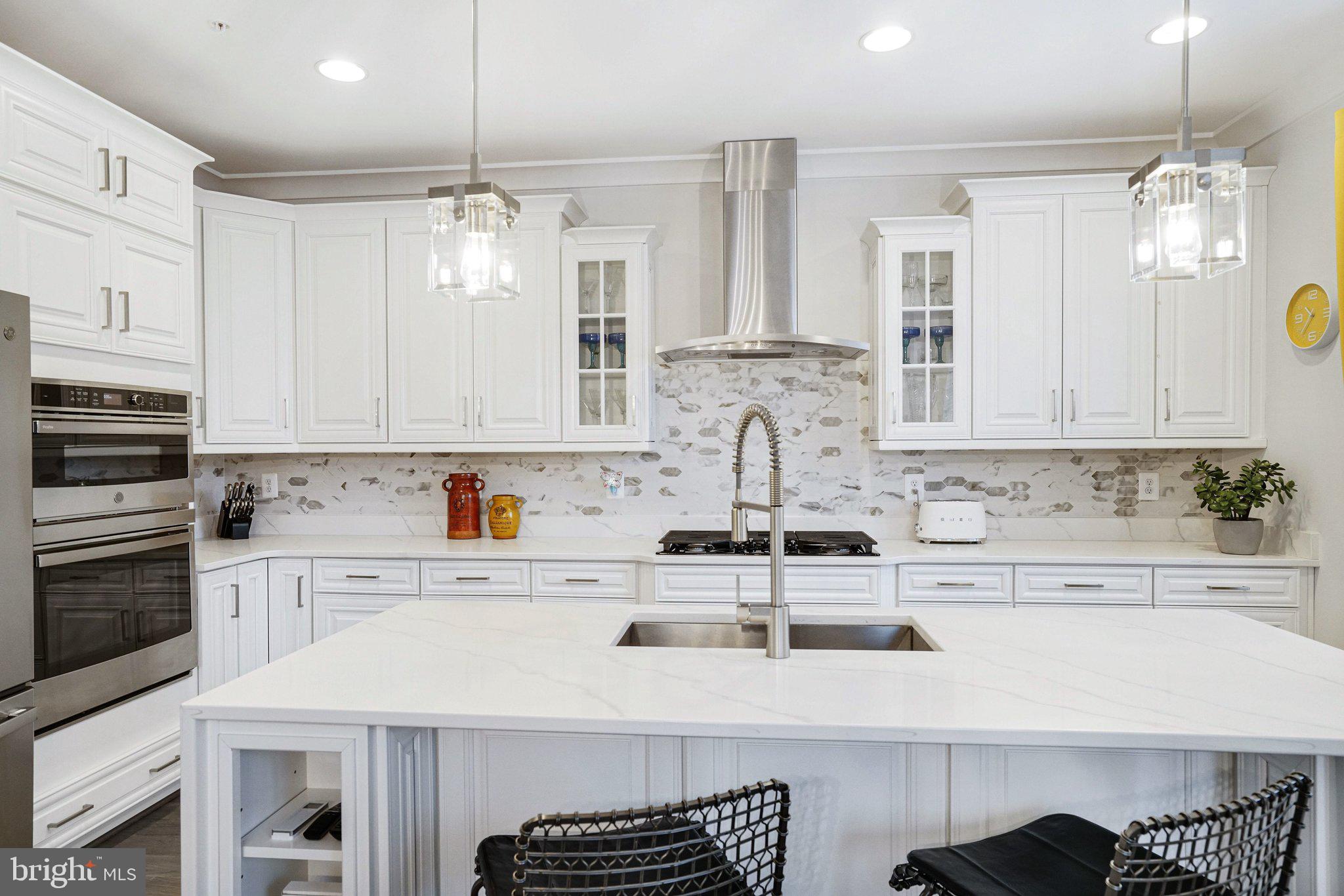 POTOMAC OVERLOOK AT NATIONAL HARBOR - Residential