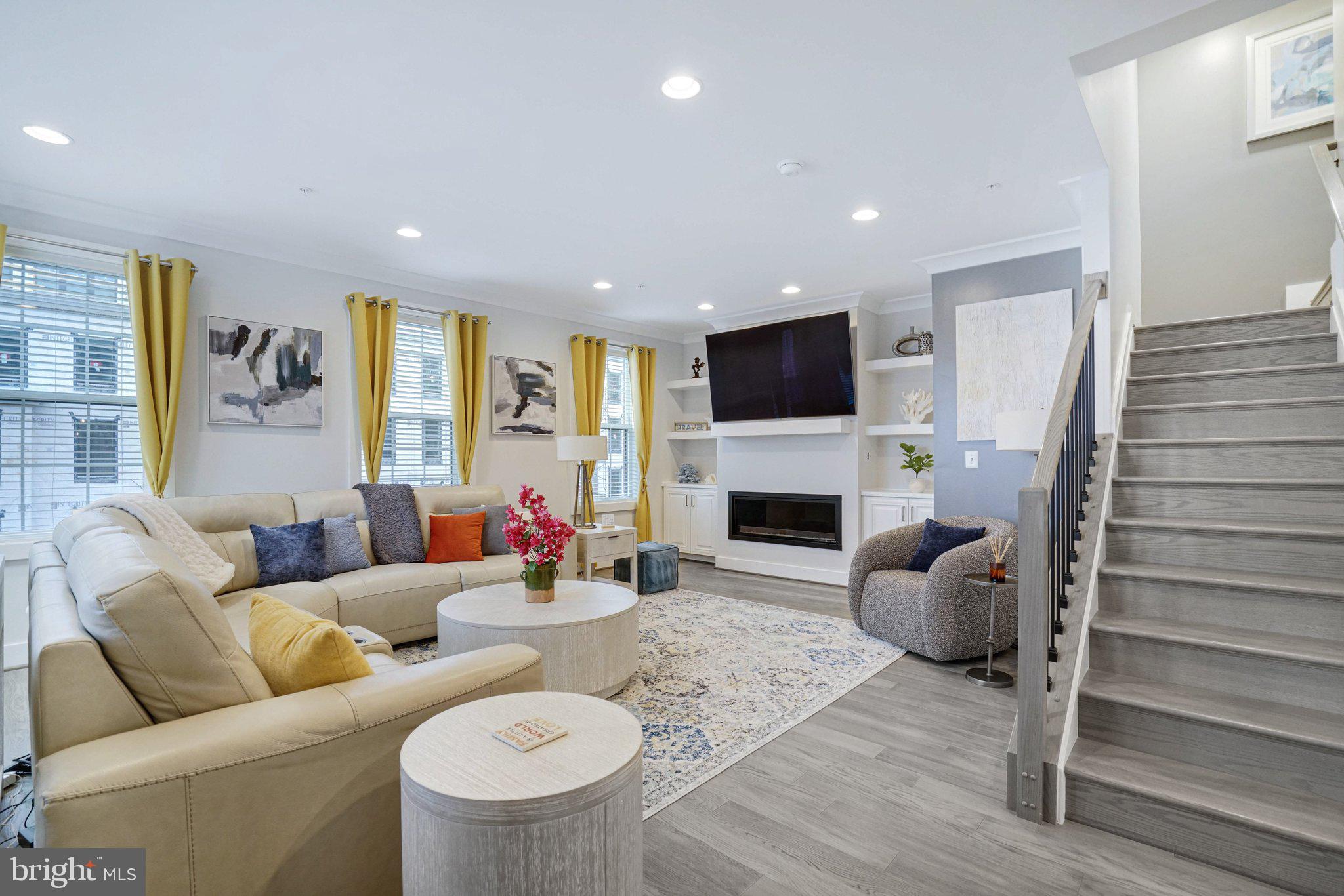 POTOMAC OVERLOOK AT NATIONAL HARBOR - Residential