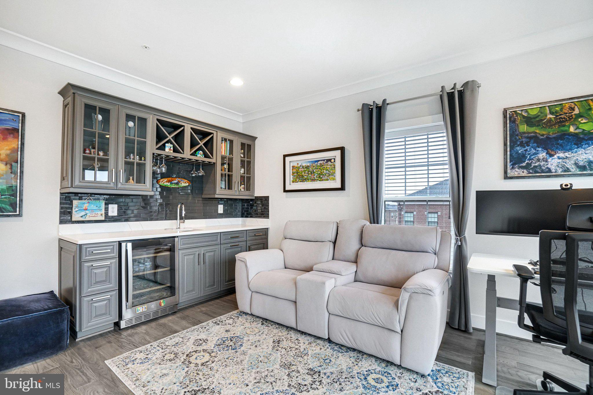 POTOMAC OVERLOOK AT NATIONAL HARBOR - Residential