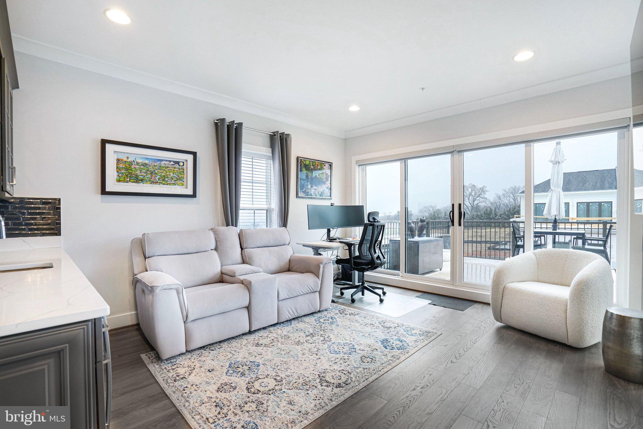 POTOMAC OVERLOOK AT NATIONAL HARBOR - Residential