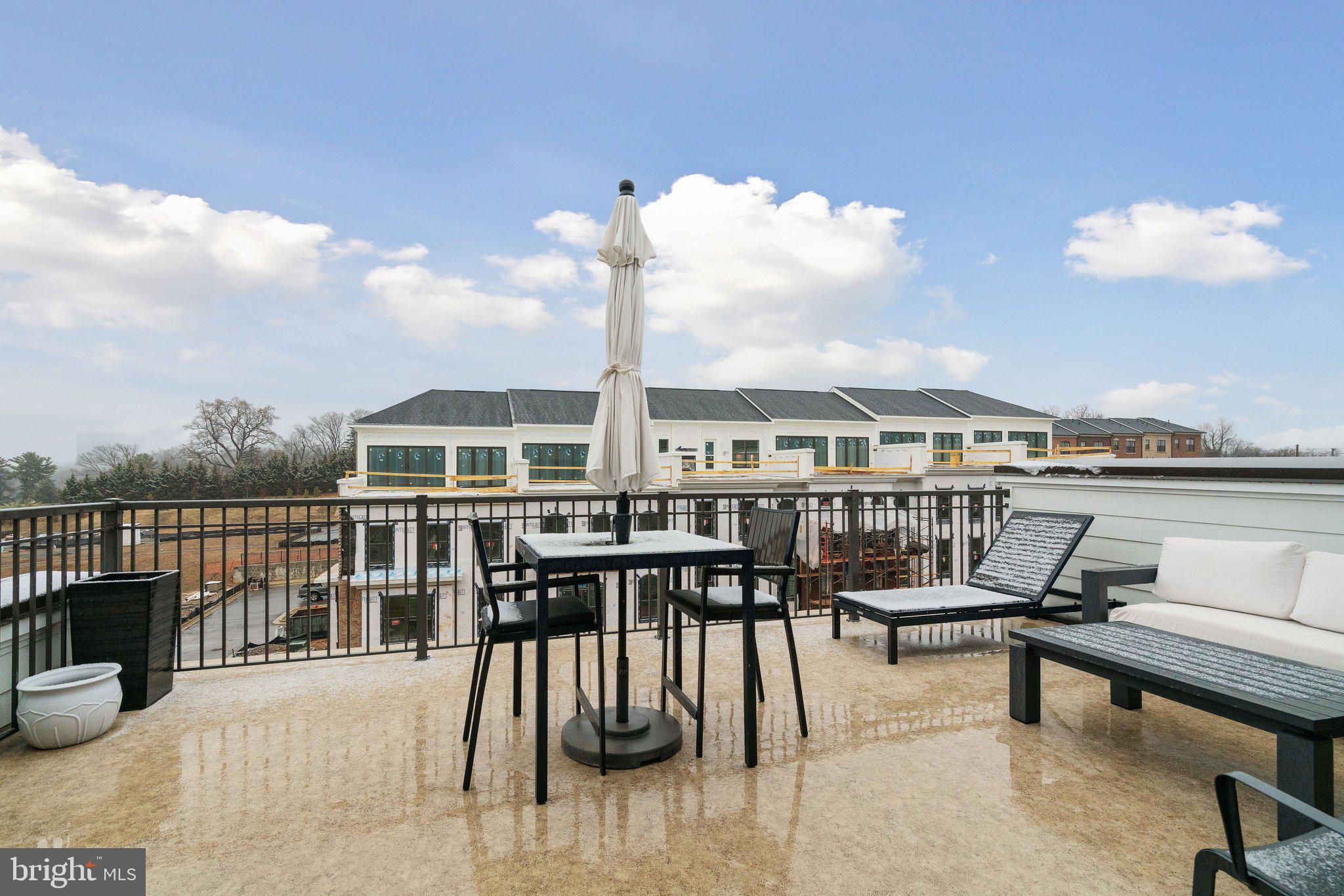 POTOMAC OVERLOOK AT NATIONAL HARBOR - Residential