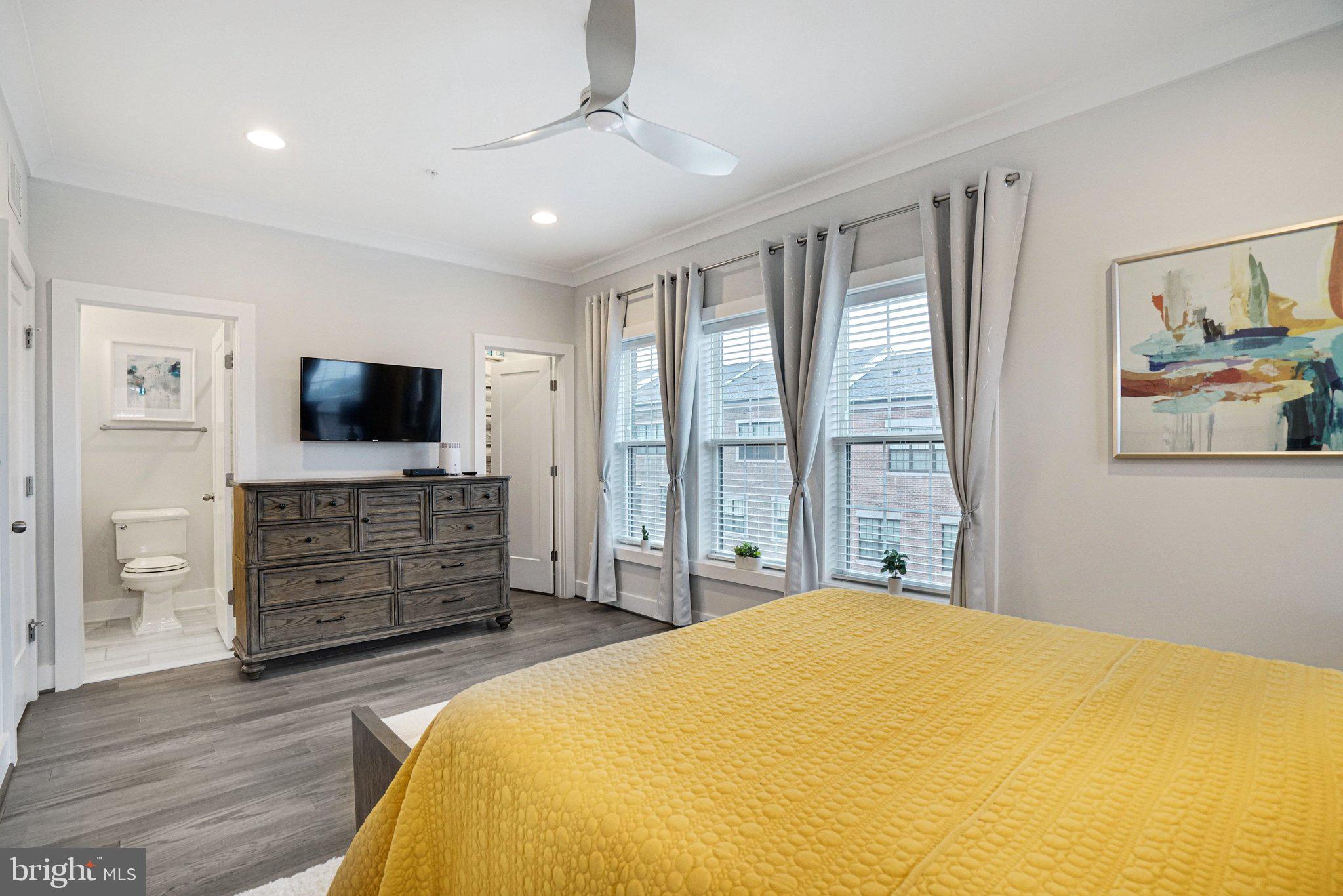 POTOMAC OVERLOOK AT NATIONAL HARBOR - Residential