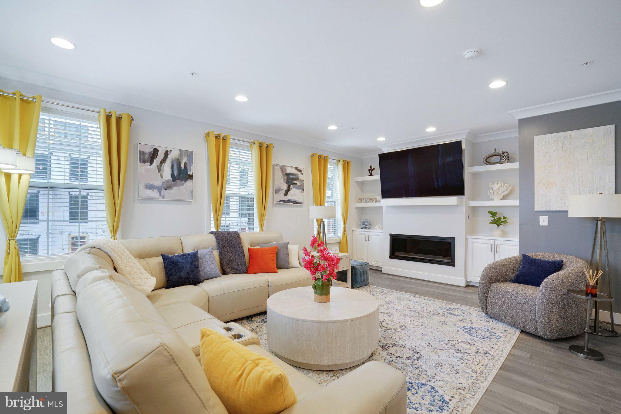 POTOMAC OVERLOOK AT NATIONAL HARBOR - Residential