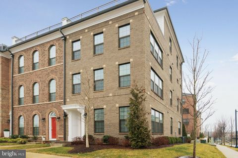 600 HALSEY WAY NATIONAL HARBOR MD 20745