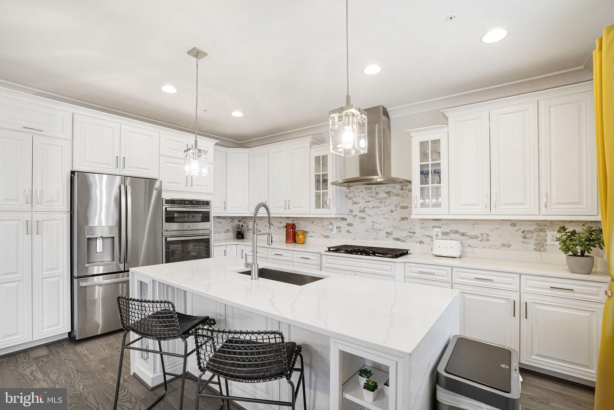 POTOMAC OVERLOOK AT NATIONAL HARBOR - Residential