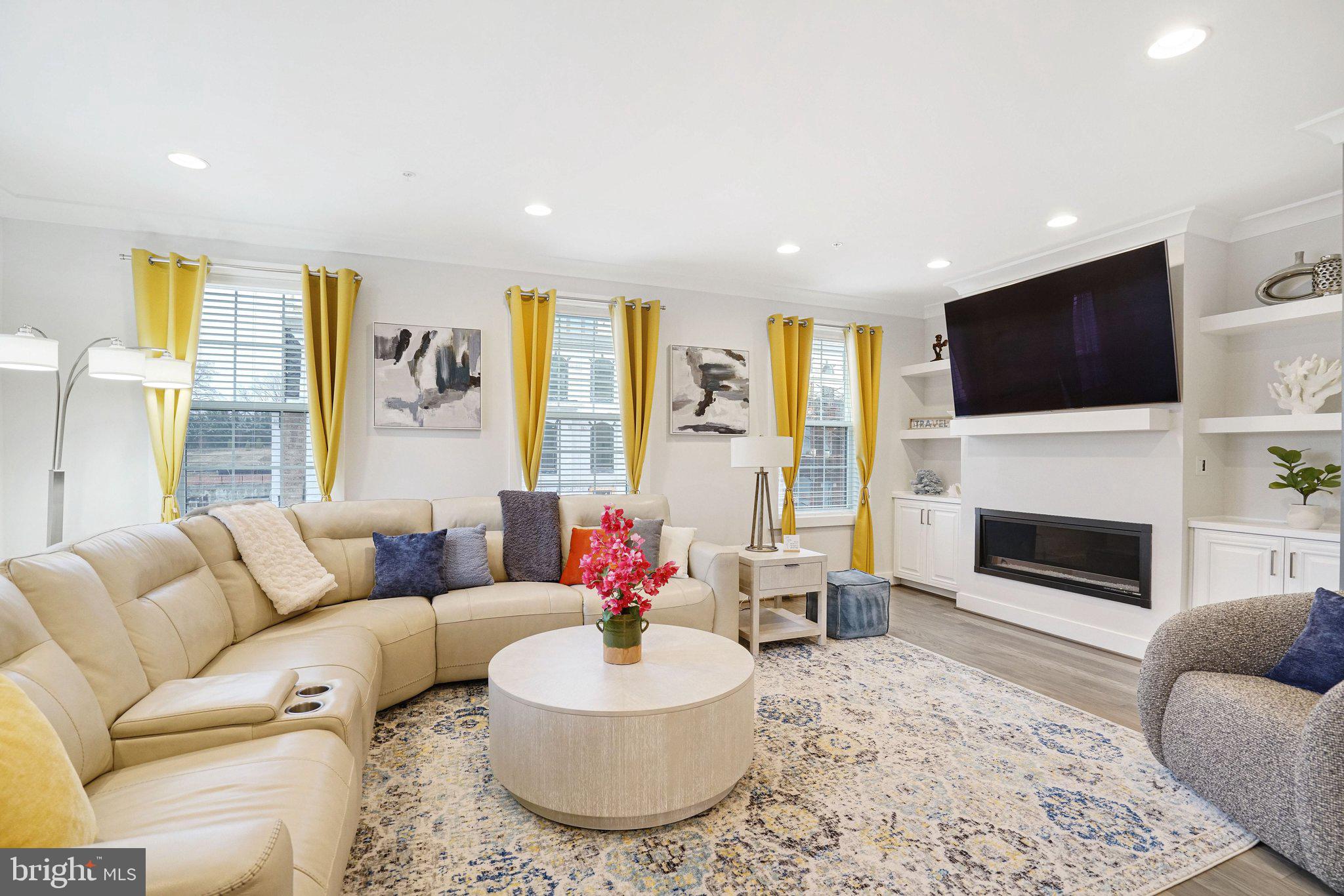 POTOMAC OVERLOOK AT NATIONAL HARBOR - Residential