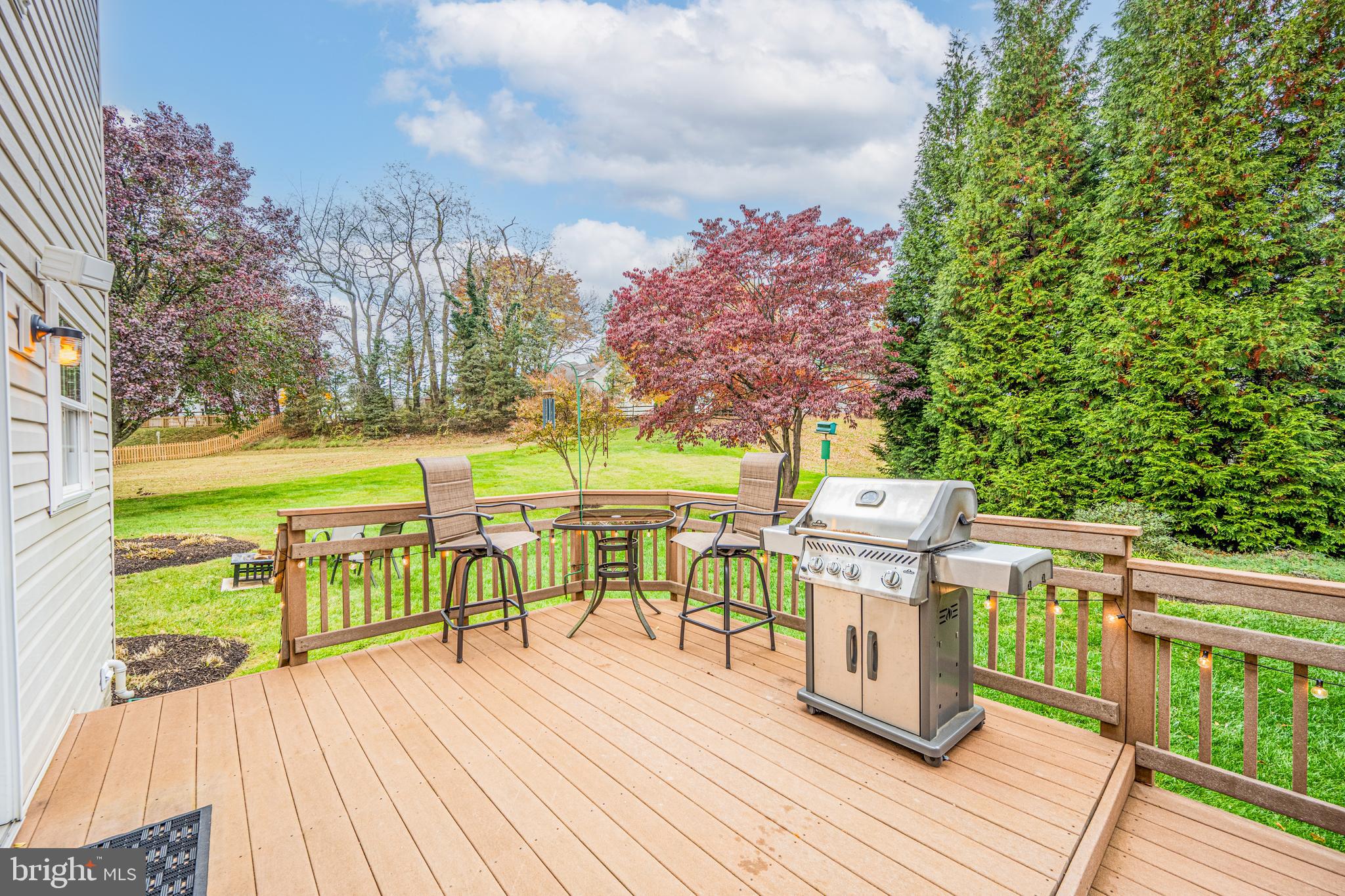 MARKET SQUARE SOUTH - Residential