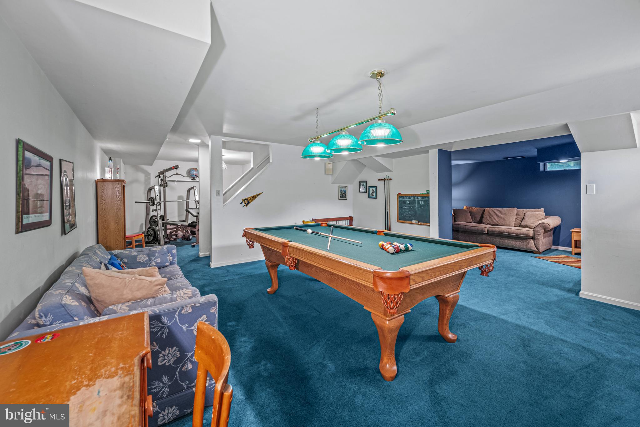 MARKET SQUARE SOUTH - Residential