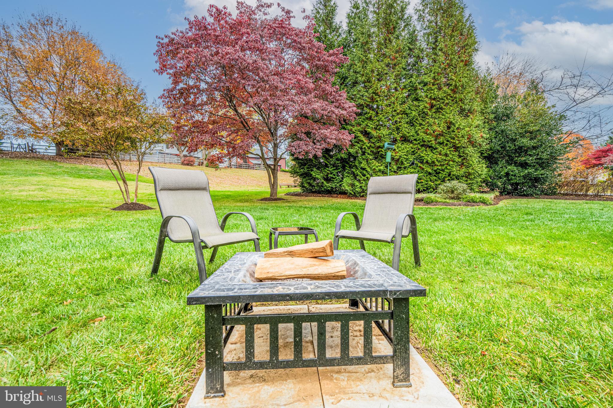 MARKET SQUARE SOUTH - Residential