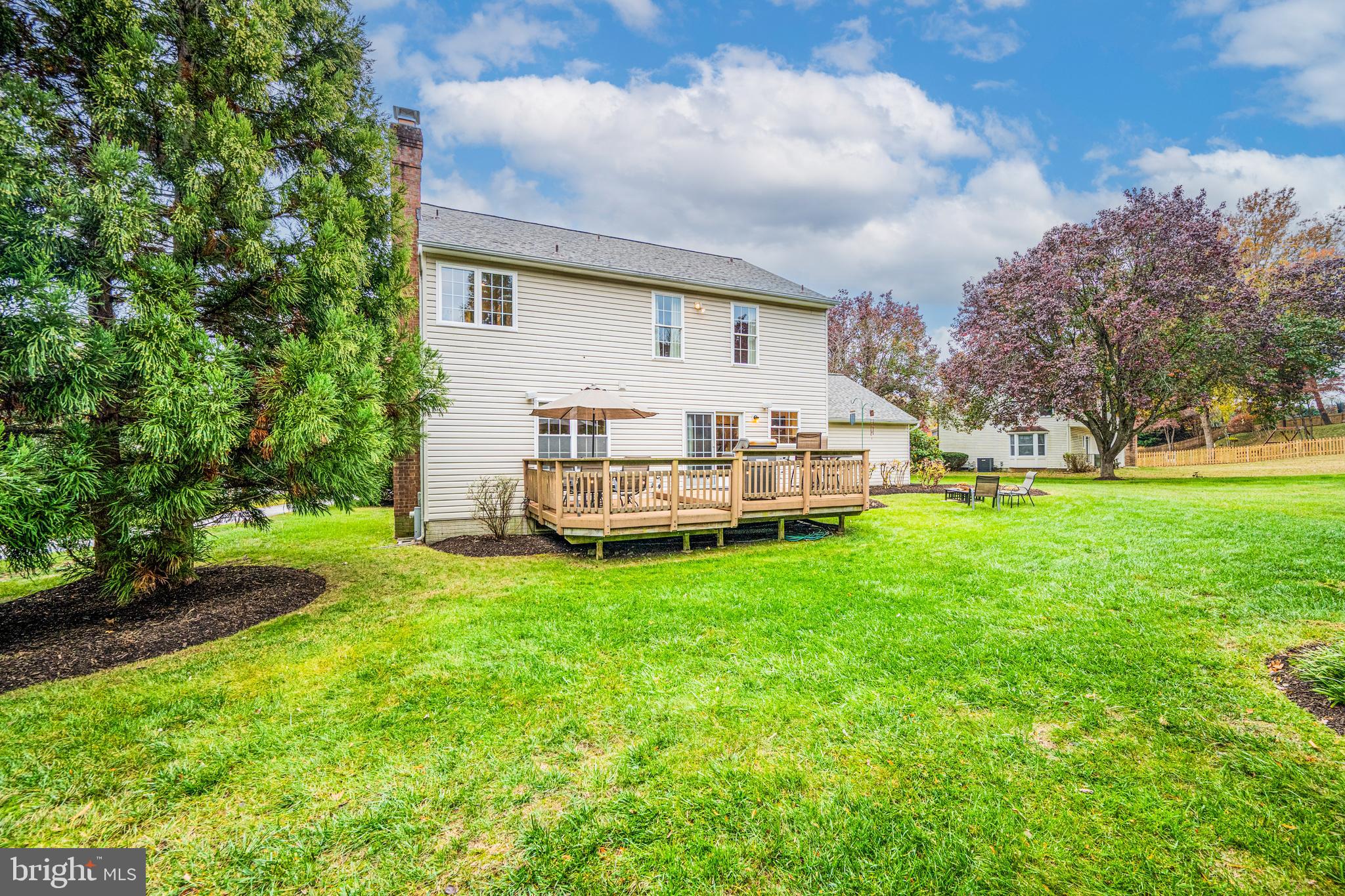 MARKET SQUARE SOUTH - Residential