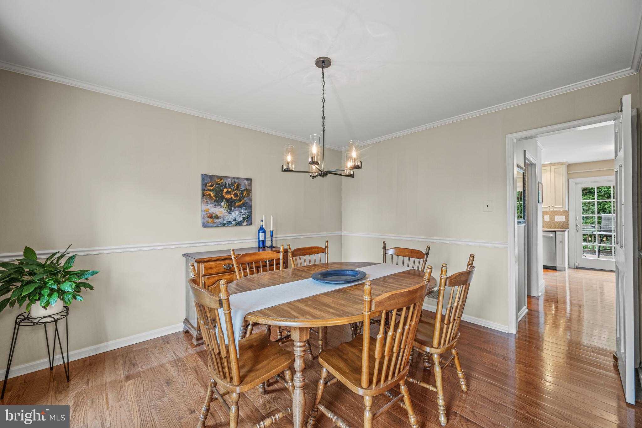 MARKET SQUARE SOUTH - Residential