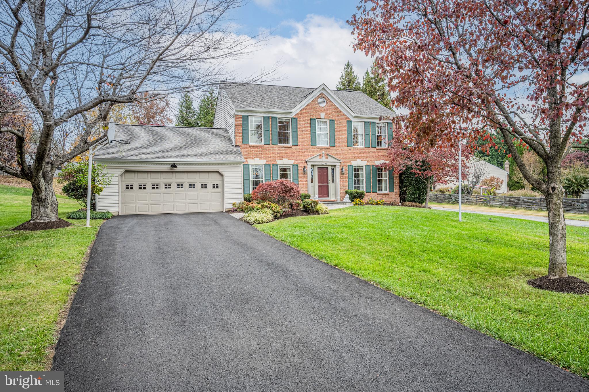 10236 RED LION TAVERN COURT