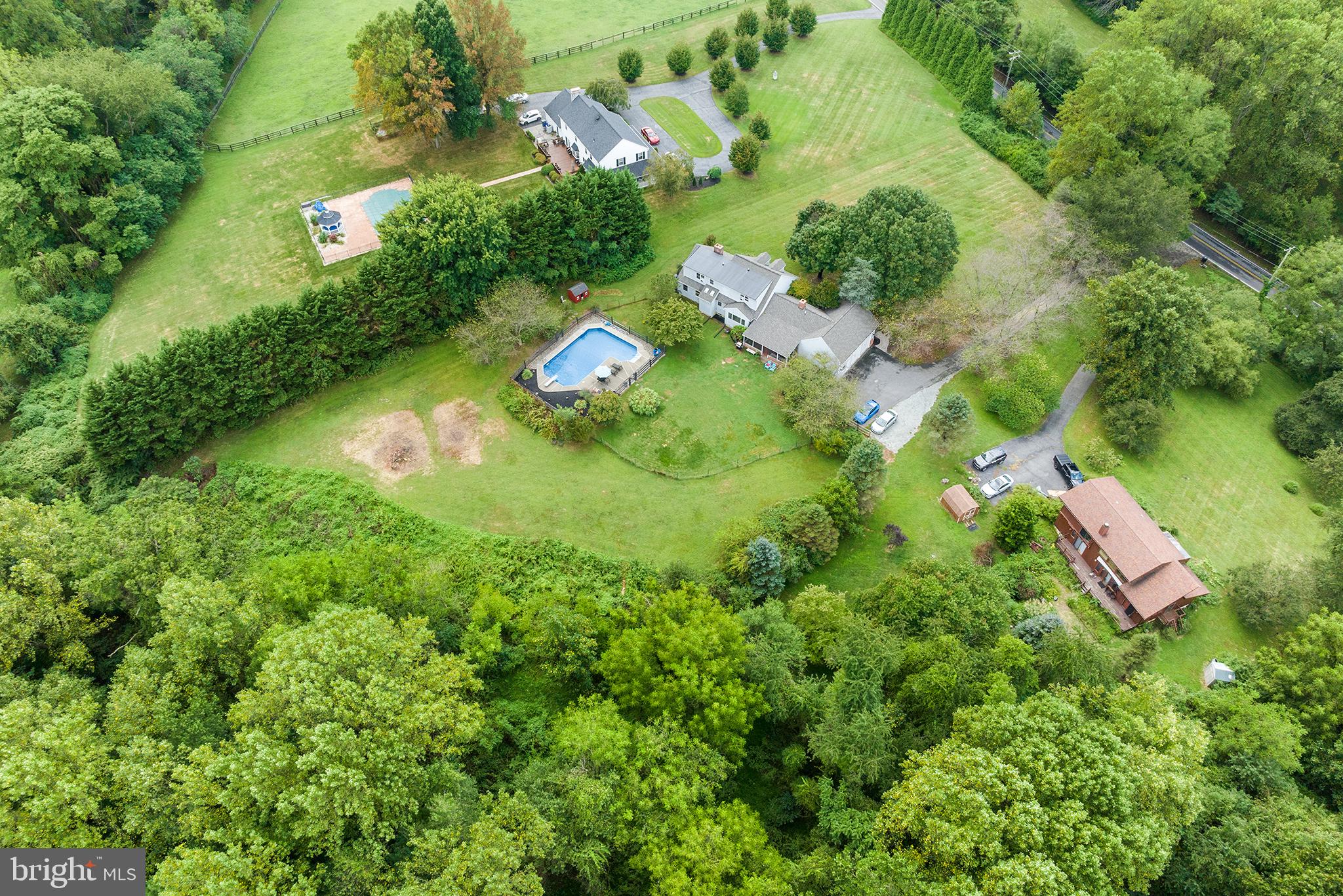1231 STATE ROAD