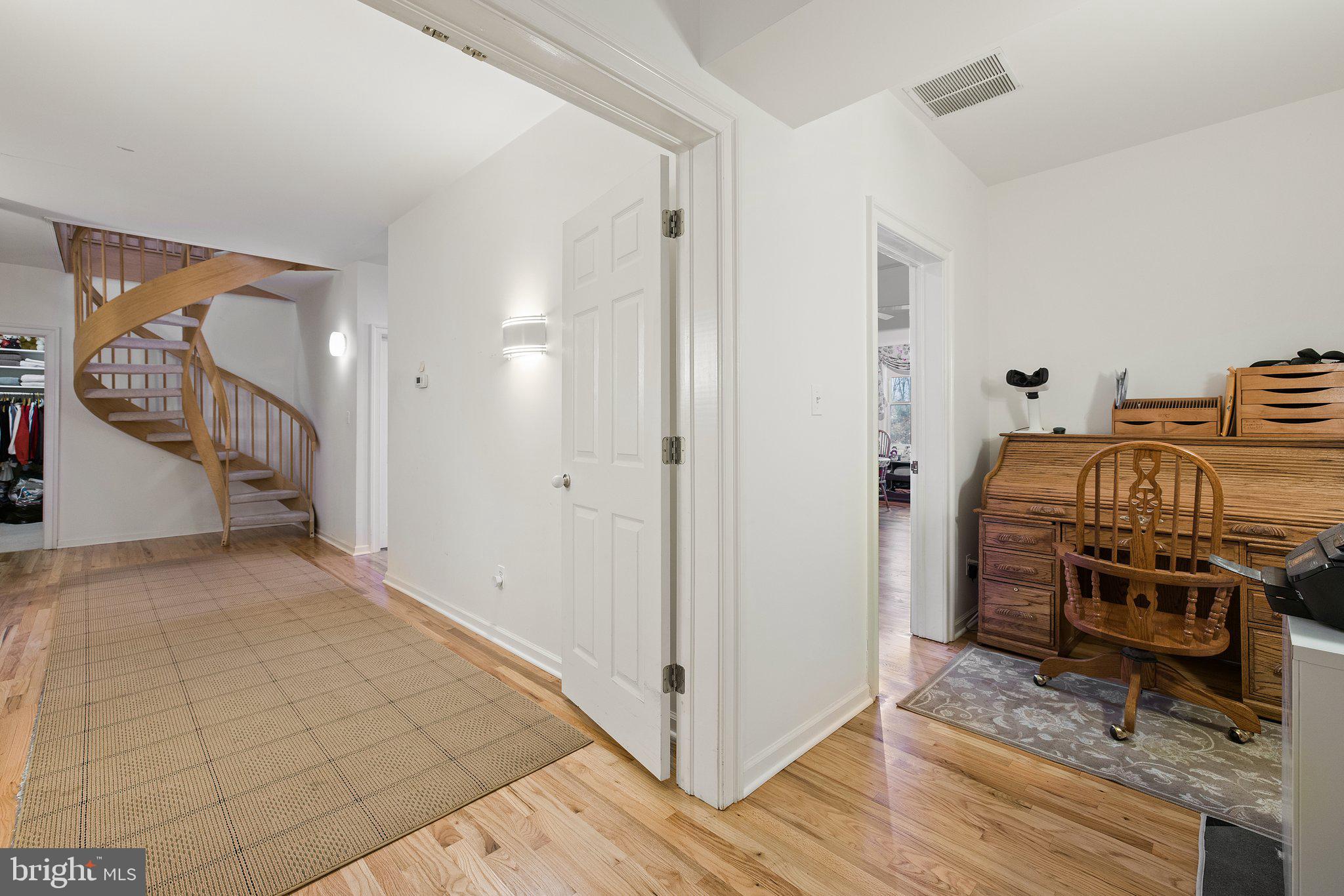 SNOW HILL - Residential