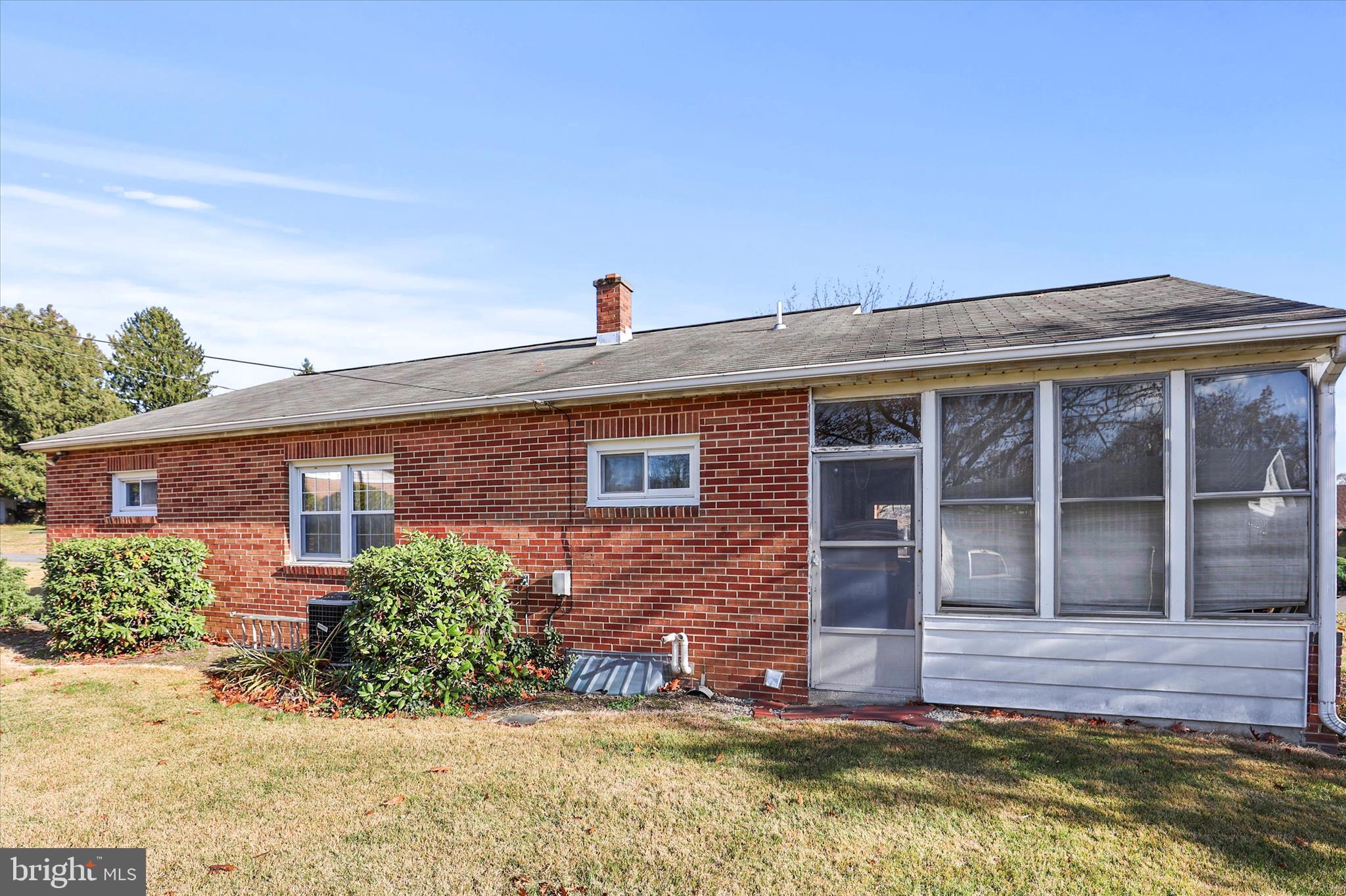 SPRINGETTSBURY TWP - Residential