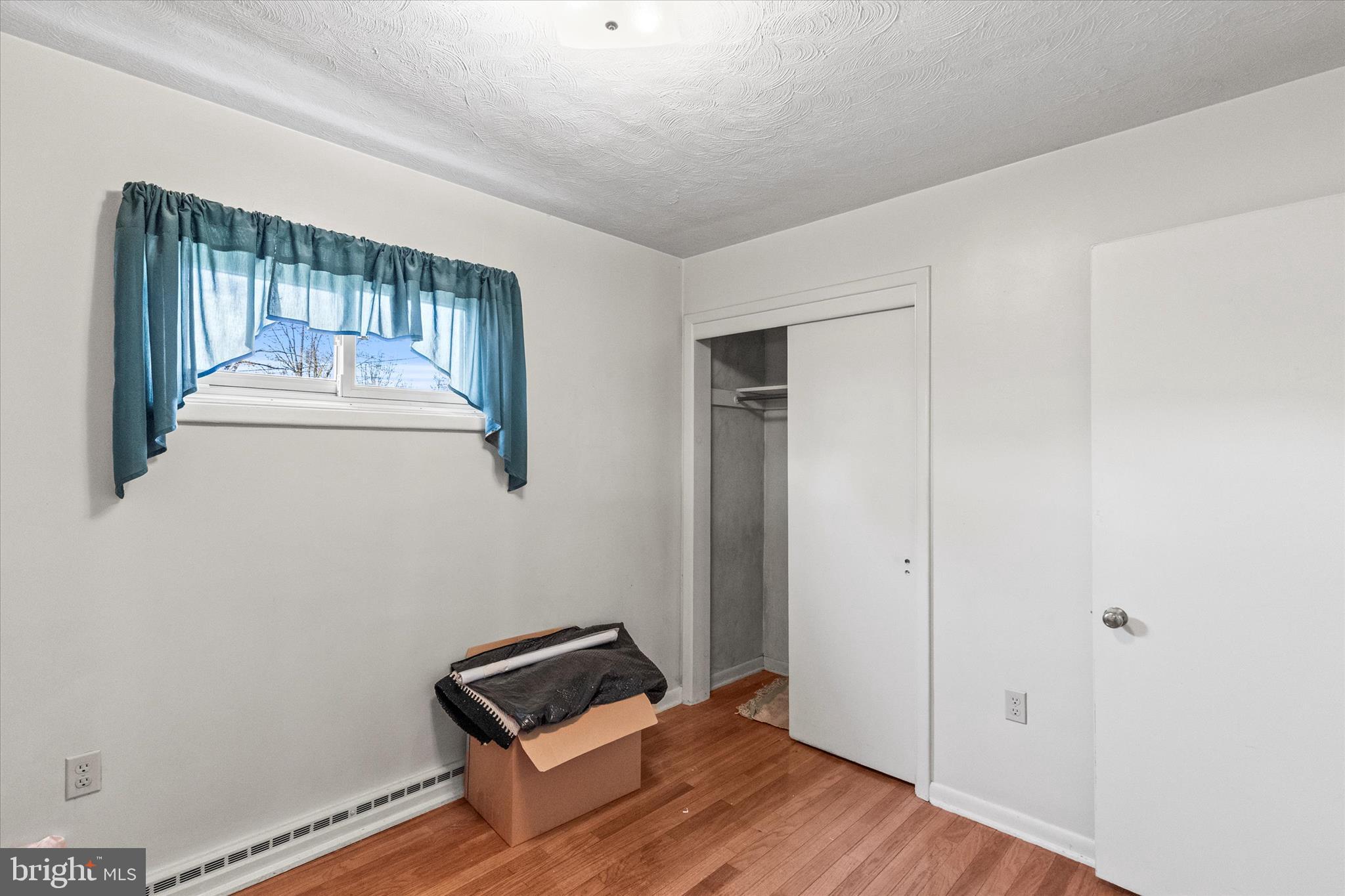 SPRINGETTSBURY TWP - Residential