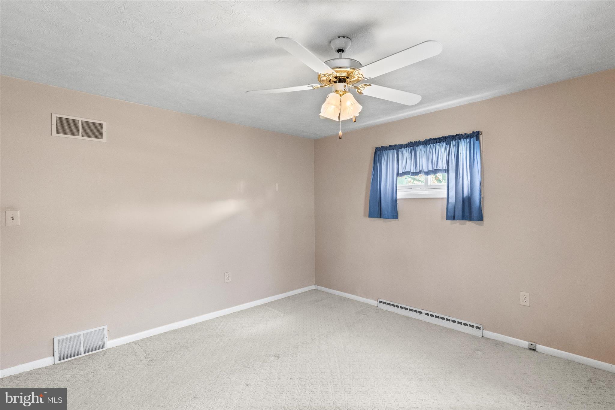 SPRINGETTSBURY TWP - Residential