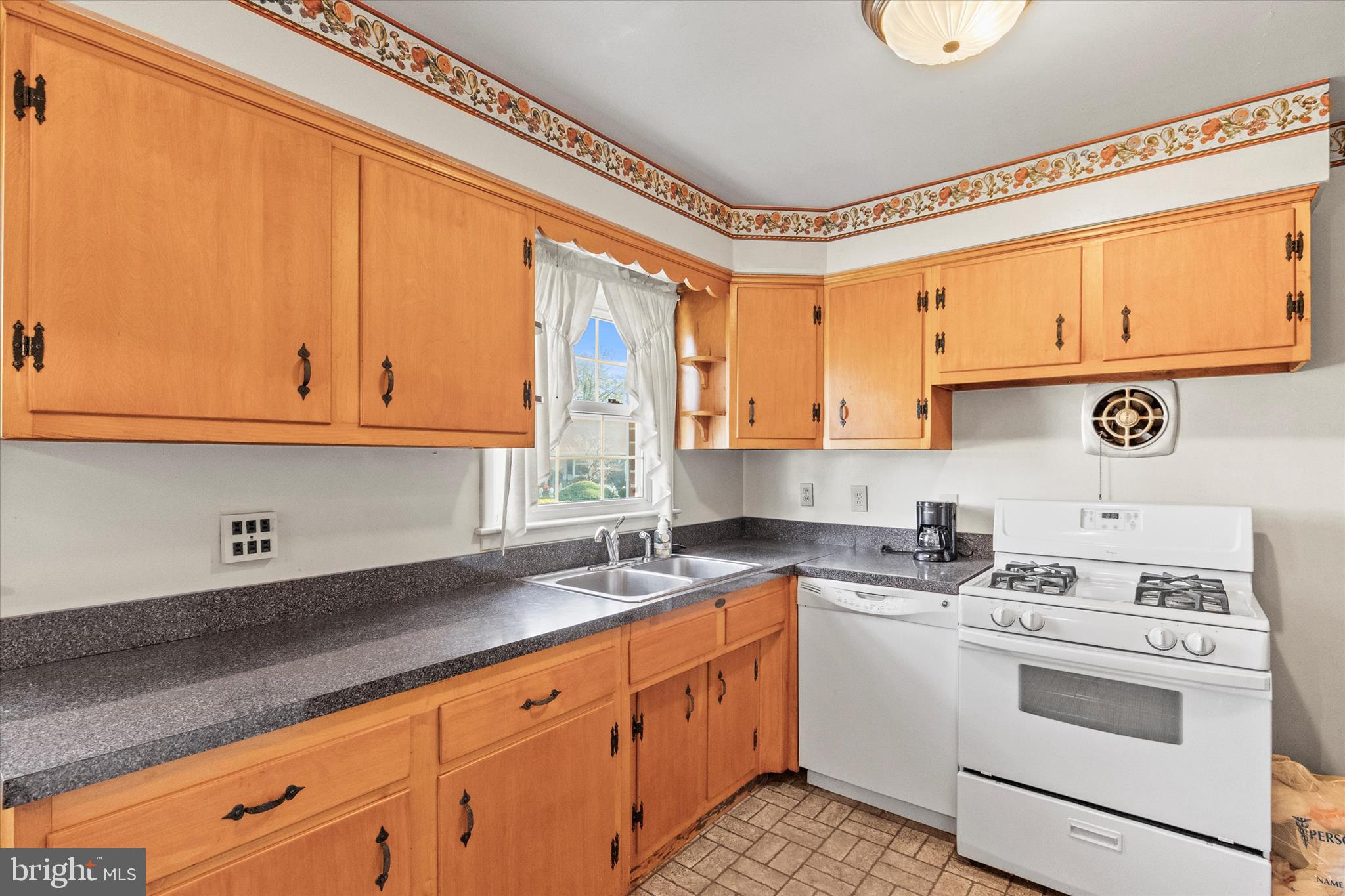 SPRINGETTSBURY TWP - Residential