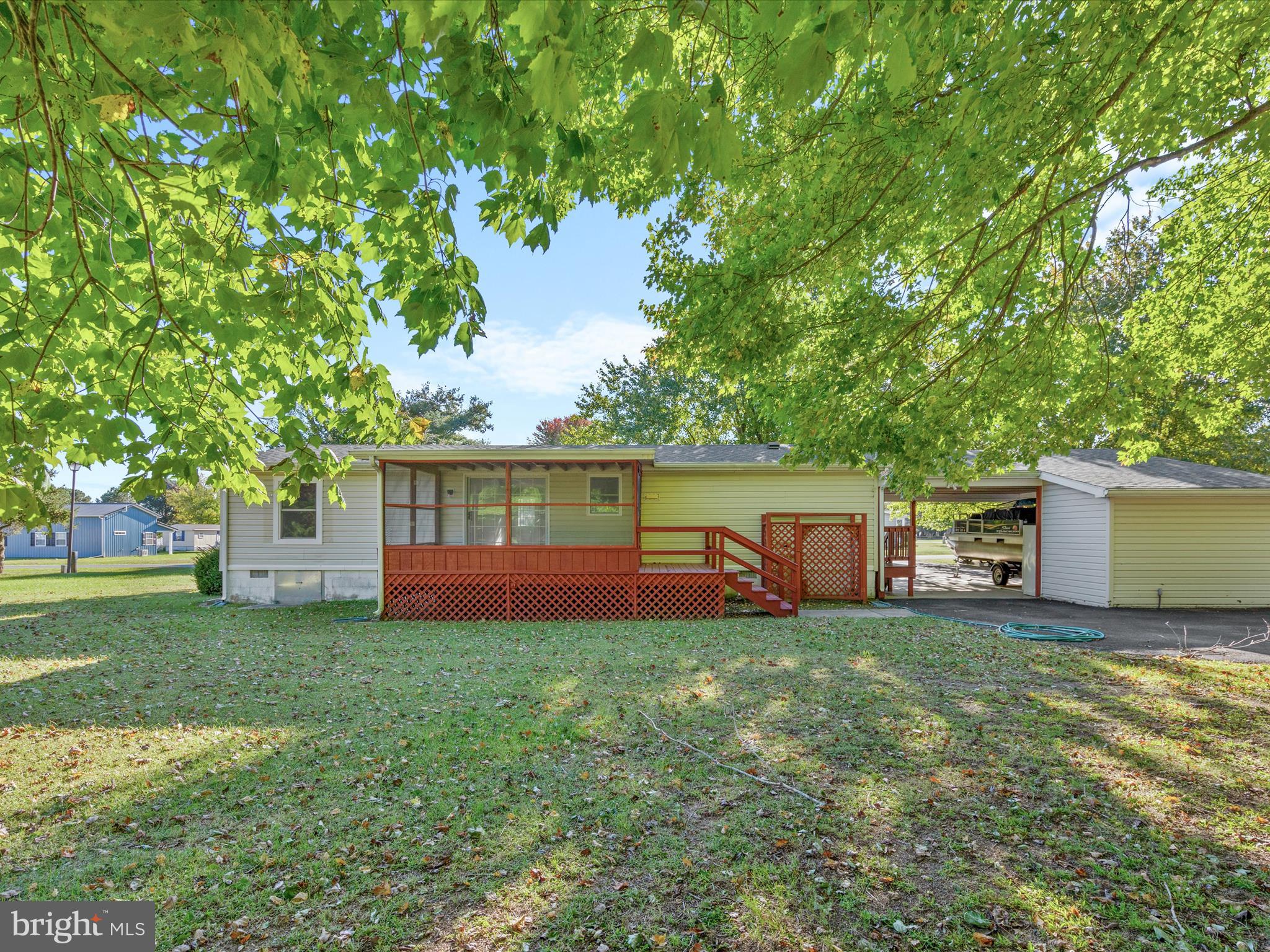 RIVER BREEZE - Residential