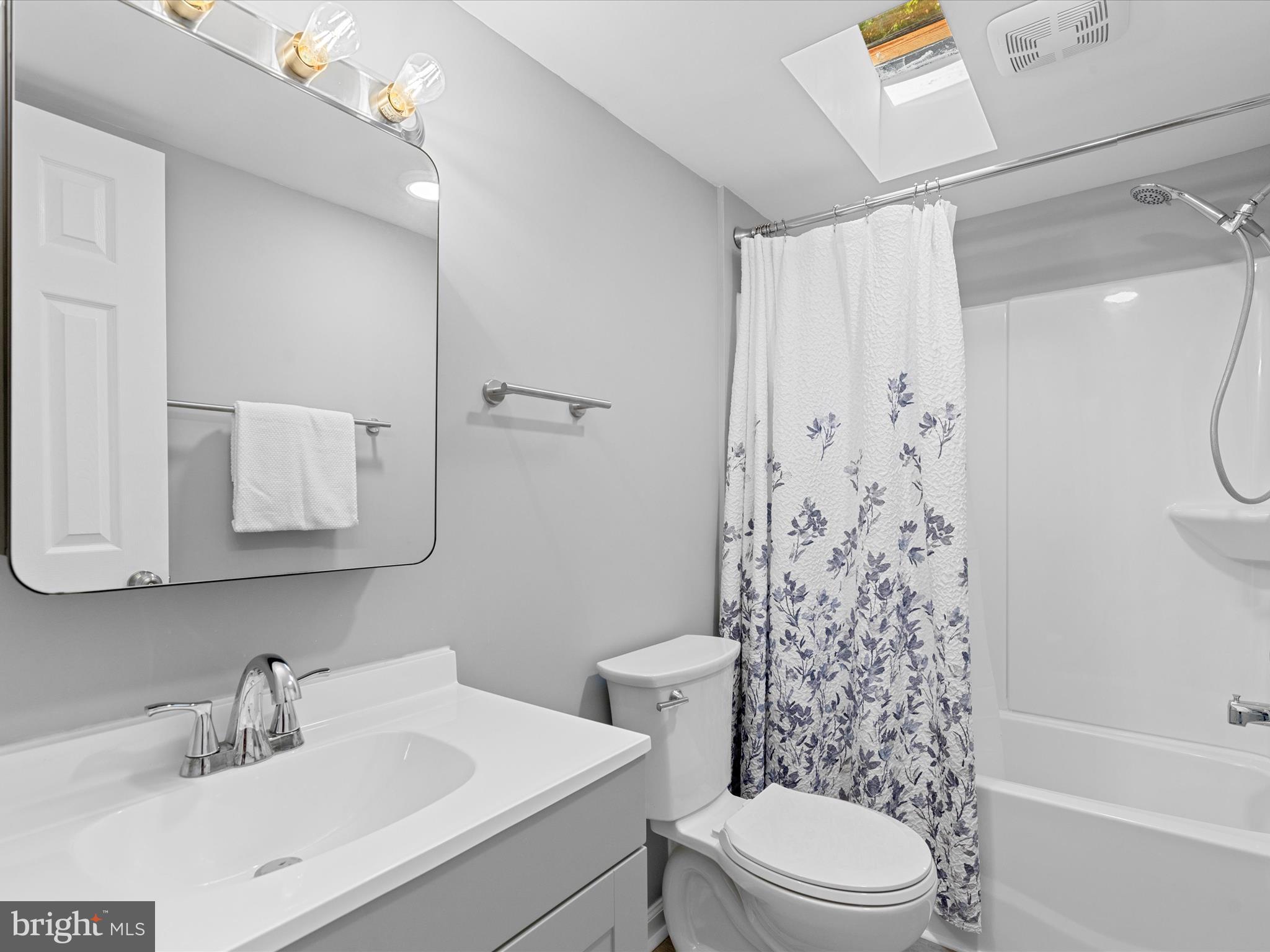 RIVER BREEZE - Residential