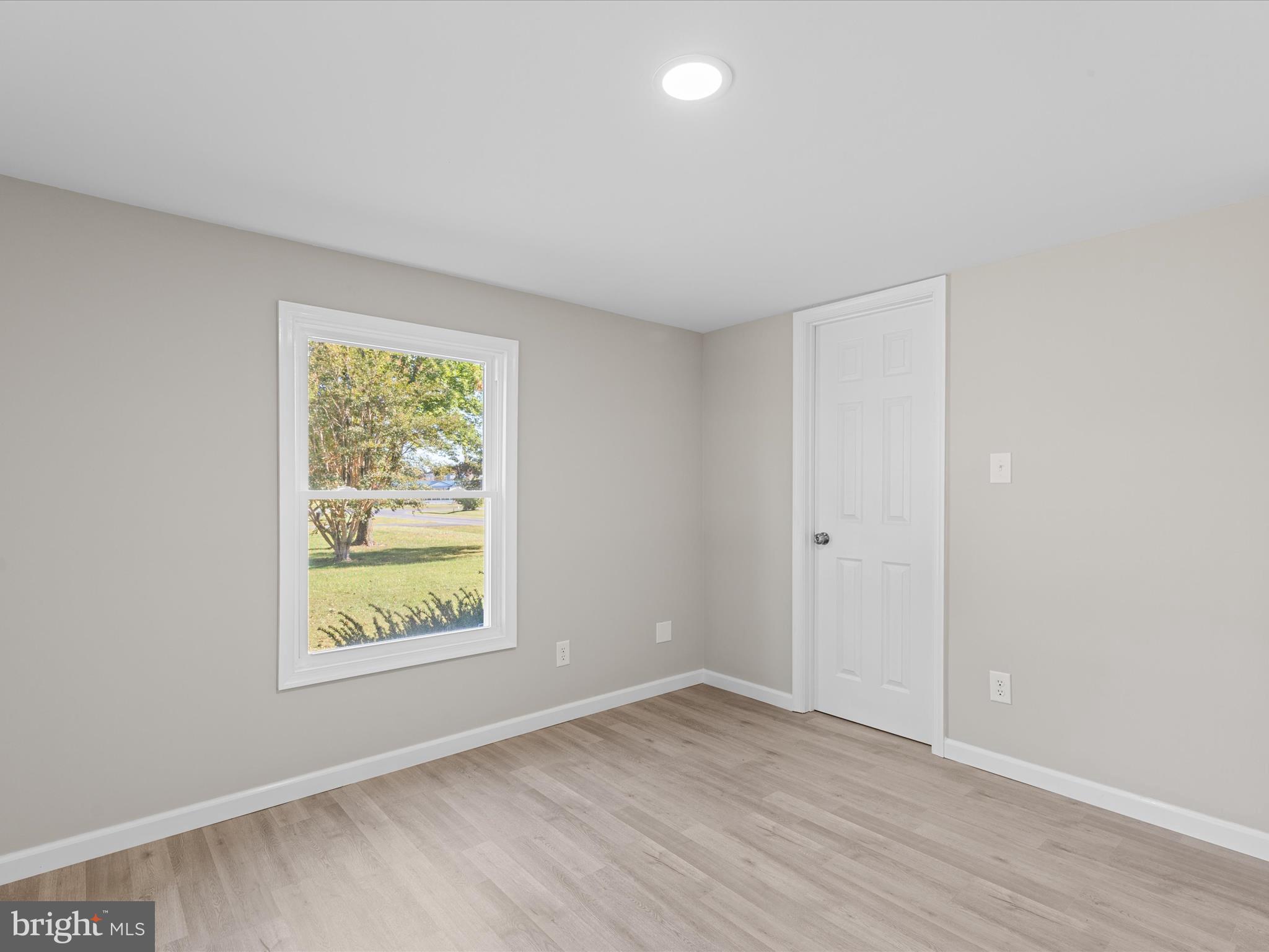 RIVER BREEZE - Residential