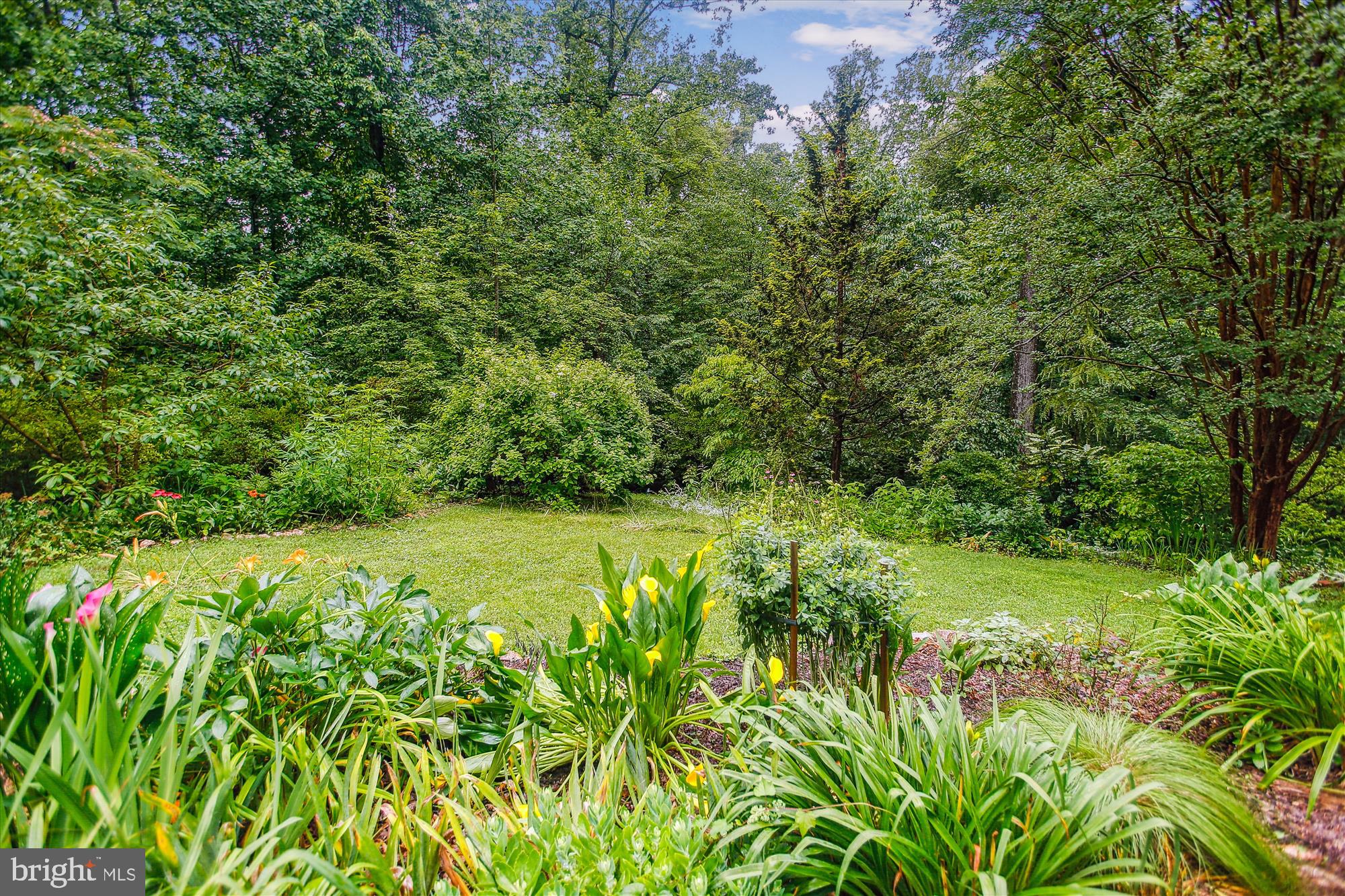 RICH E LAND - Residential