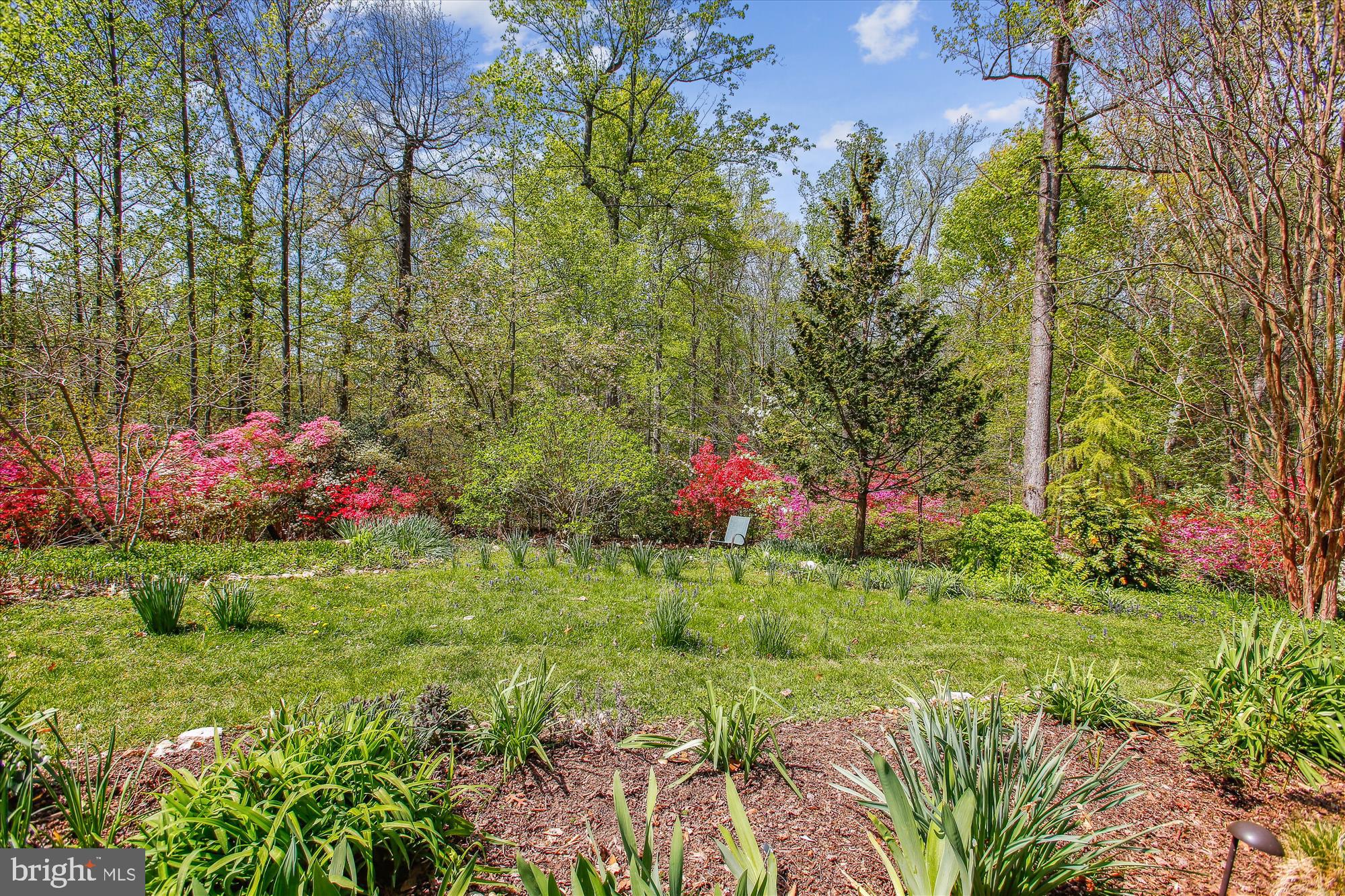 RICH E LAND - Residential