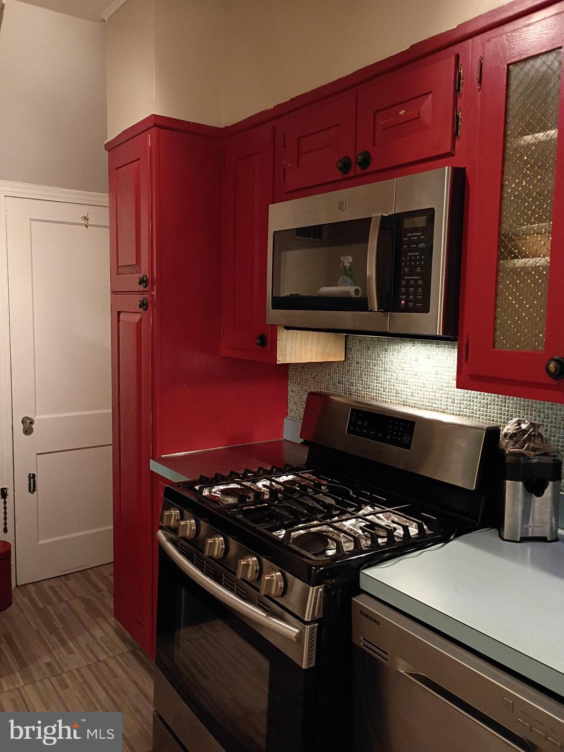 323 WHITTIER STREET NW