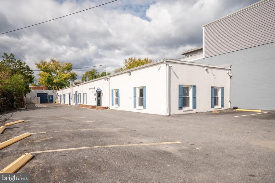 Great opportunity to own part of Del Ray's business district! 5,450 sf of building space currently built out into offices, storage and a separate garage space. 15,536 sf of lot space with tons of potential. Don't miss that you have access to the property from the main entrance on Mount Vernon Avenue but also egress from E Mason Ave. Centrally on Mt. Vernon Avenue. The building is surrounded by shops and restaurants in a family friendly, walkable neighborhood, with an average home sale price of over $1 million. 

The following uses are permitted in the CL zone:

(A)Single-unit dwelling;(A.1)Two-unit dwelling;(A.2)Townhouse dwelling;(B)Multi-unit dwelling;(B.1)Auxiliary dwelling, not to exceed four units;(C)Business and professional office;(D)Cemetery;(E)Church;(E.1)Day care center;(F)Medical laboratory;(F.1)Health and athletic club or fitness studio;(G)Health profession office;(G.1)Motor vehicle parking or storage for 20 vehicles or fewer;(G.2)Outdoor dining located on private property at a commercial complex;(H)Personal service establishment;(I)Private school, commercial;(J)Public school;(J.1)Restaurant located within a commercial complex;(K)Retail shopping establishment, up to 20,000 gross square feet;(L)Seminary, convent or monastery;(L.1)Social service use;(M)Utilities, as permitted by section 7-1200;(N)Accessory uses, as permitted by section 7-100.
