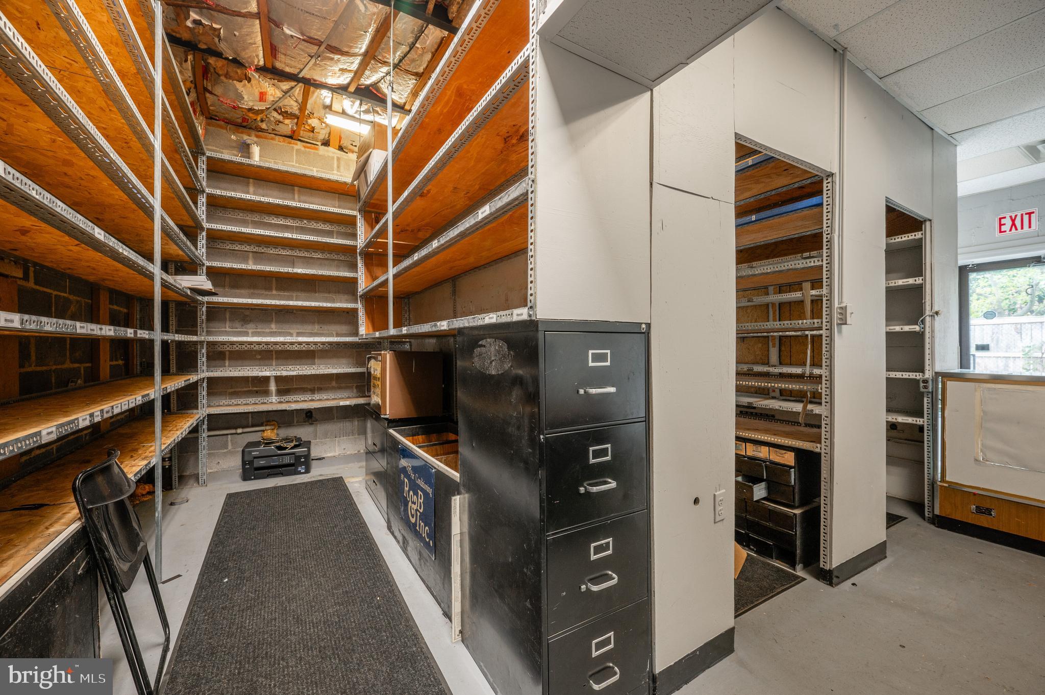 DEL RAY - Commercial Sale