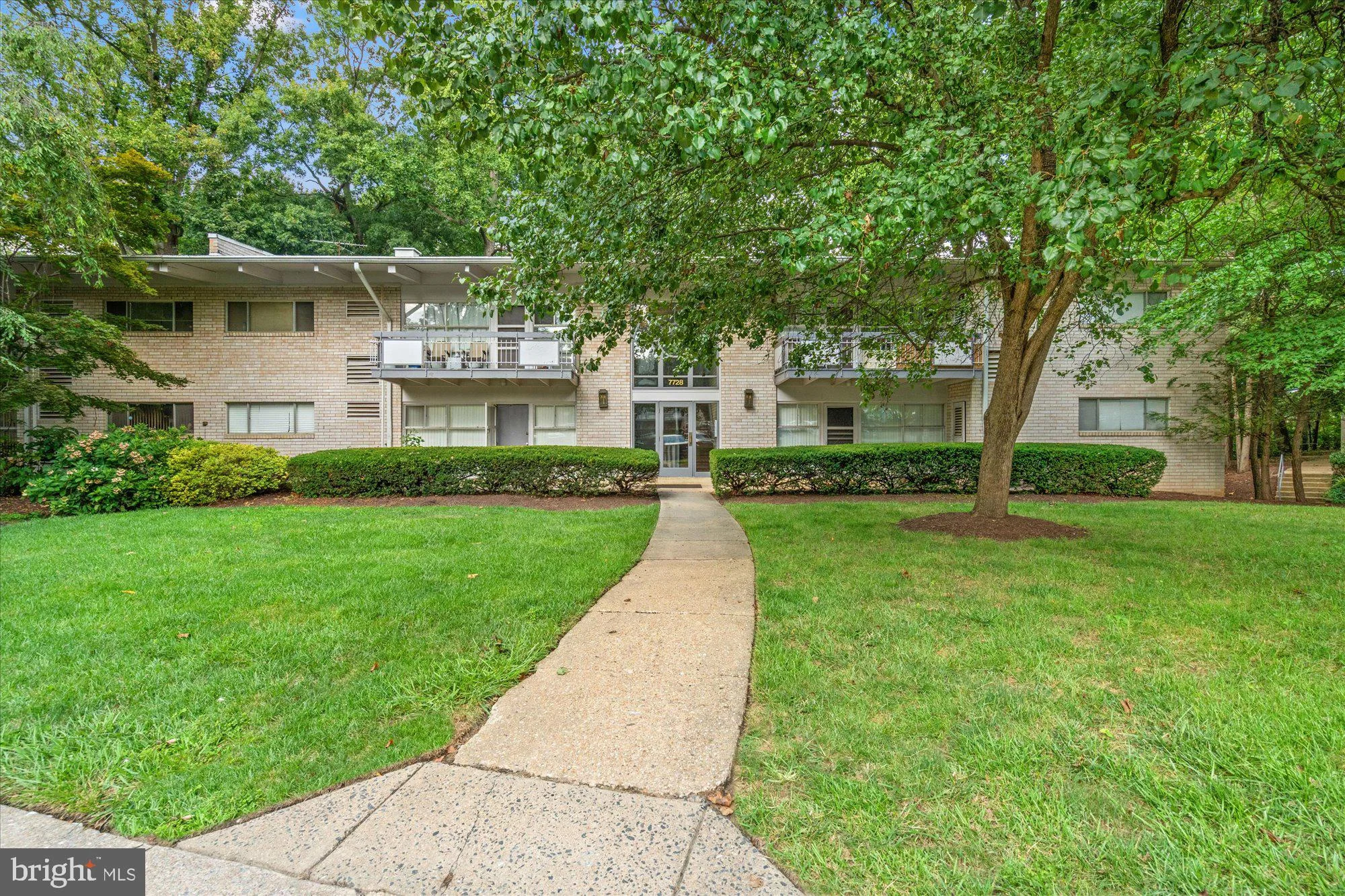 7728 Donnybrook Court Unit 202, Annandale, VA, 22003