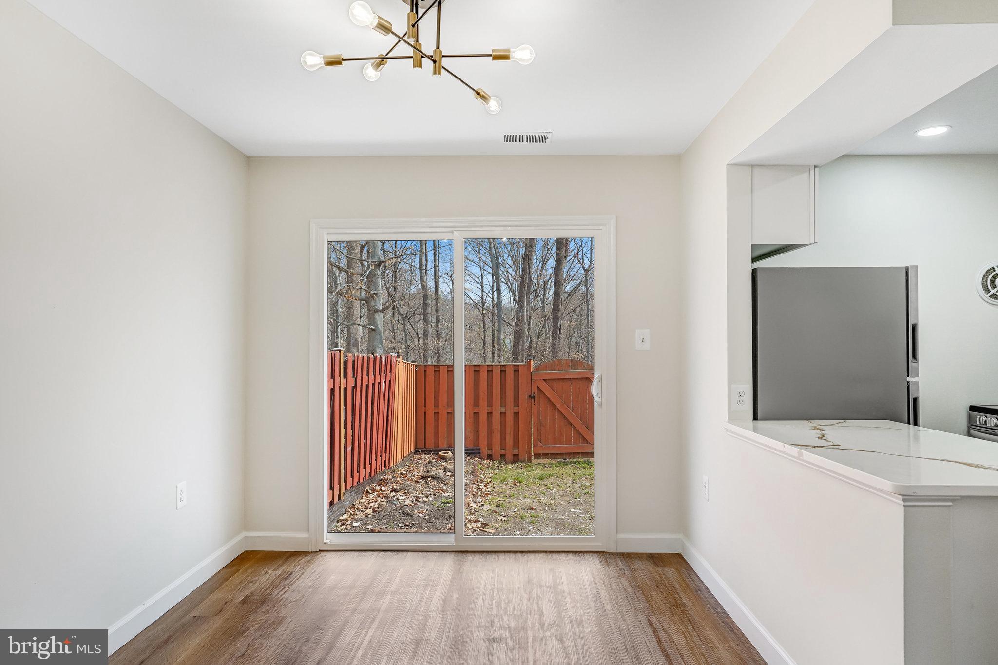 DALE CITY - Residential Lease